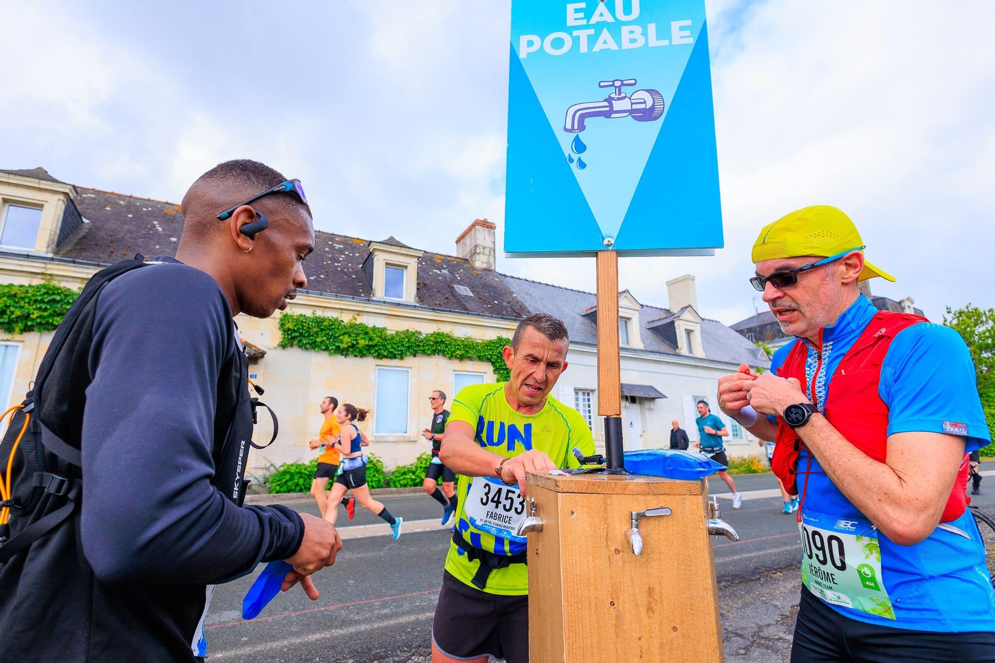 Préparer un marathon en été : chaleur, pollution, canicule… Nos conseils pour s’entraîner malgré des conditions extrêmes.