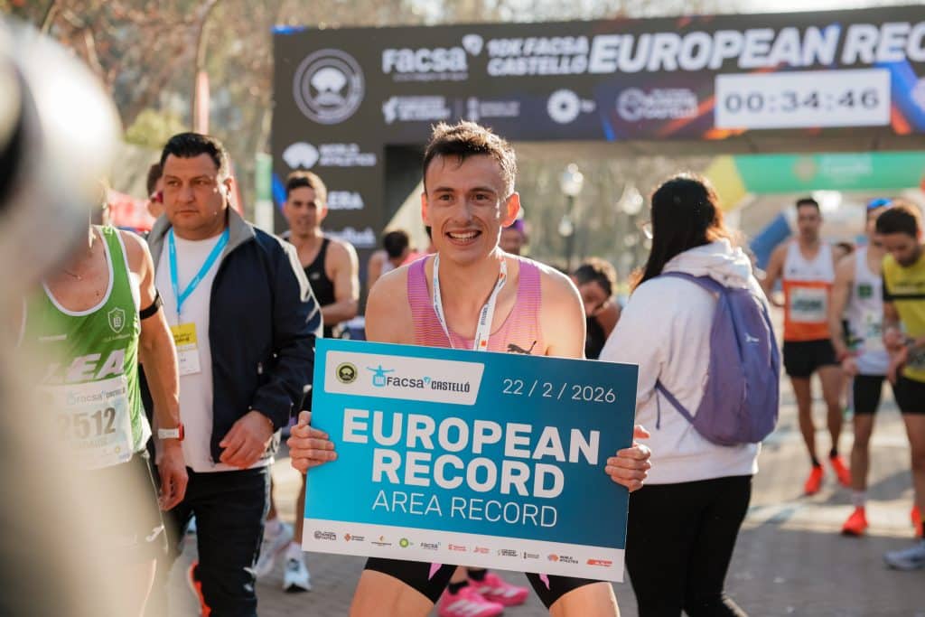 10 km de Castellón 2026 : Harbert Kibet s’impose en 26’39, Yann Schrub bat le record d’Europe en 26’43, Megan Keith recordwoman européenne. Une course folle en Espagne.