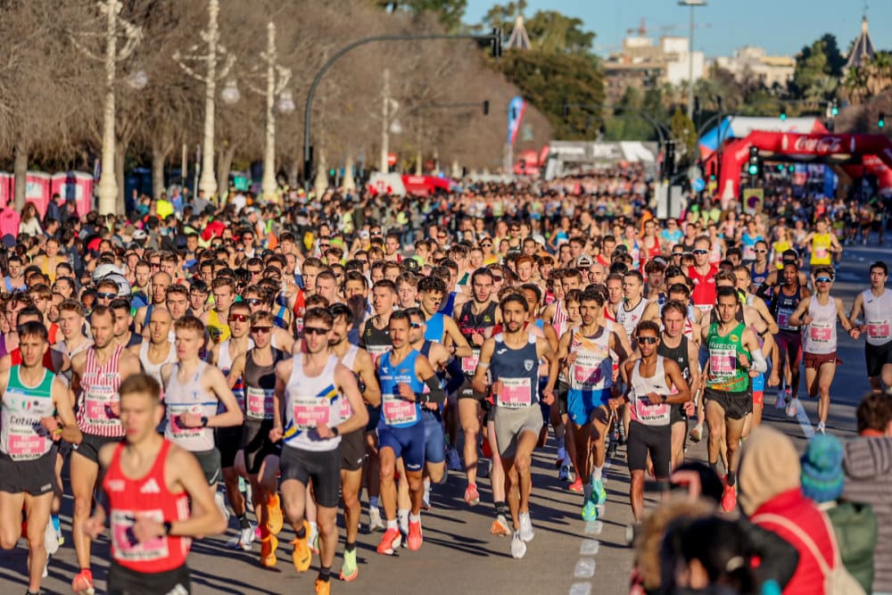 Comment s’inscrire au 10 km de Valence, la course la plus rapide du monde : dates d’inscription, prix des dossards, records, densité exceptionnelle et conseils pour ne pas manquer le sold out.