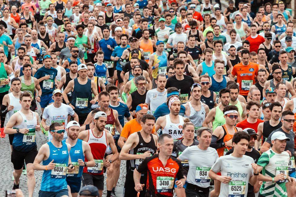 Un nouveau 10 km débarque à Paris : le 10K Montmartre AG2R LA MONDIALE, le 18 janvier 2026, promet une course urbaine festive et relevée au cœur du 18e arrondissement.