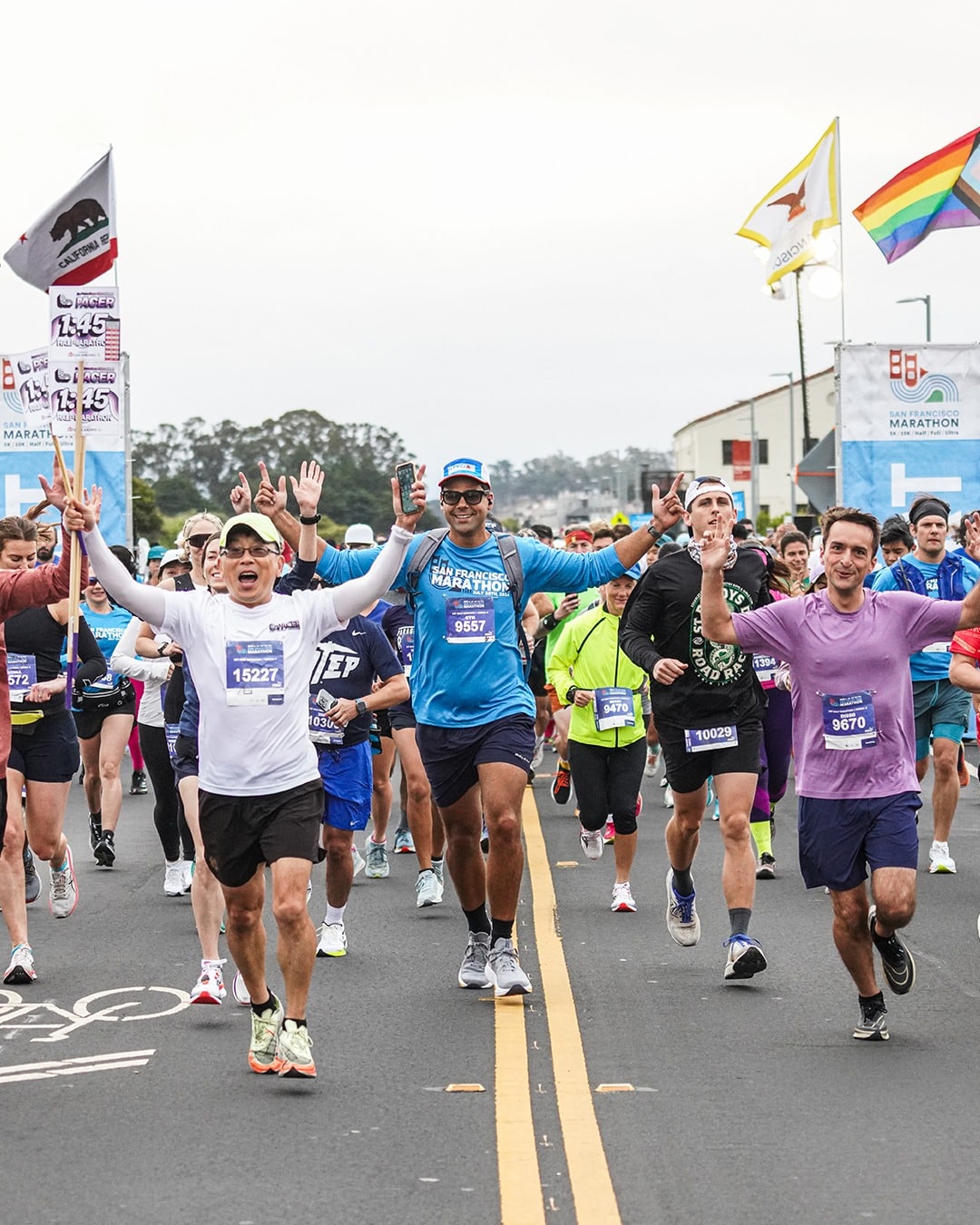 Ce dimanche 27 juillet, San Francisco s'apprête à vivre au rythme de son emblématique marathon. Près de 30 000 coureurs sont attendus pour arpenter les rues de la mythique cité californienne, au cœur du nord-ouest des États-Unis. Avec en point d’orgue la traversée spectaculaire du Golden Gate Bridge et un parcours aussi exigeant que grandiose, le Marathon de San Francisco promet une expérience inoubliable, entre défi sportif et paysages à couper le souffle.