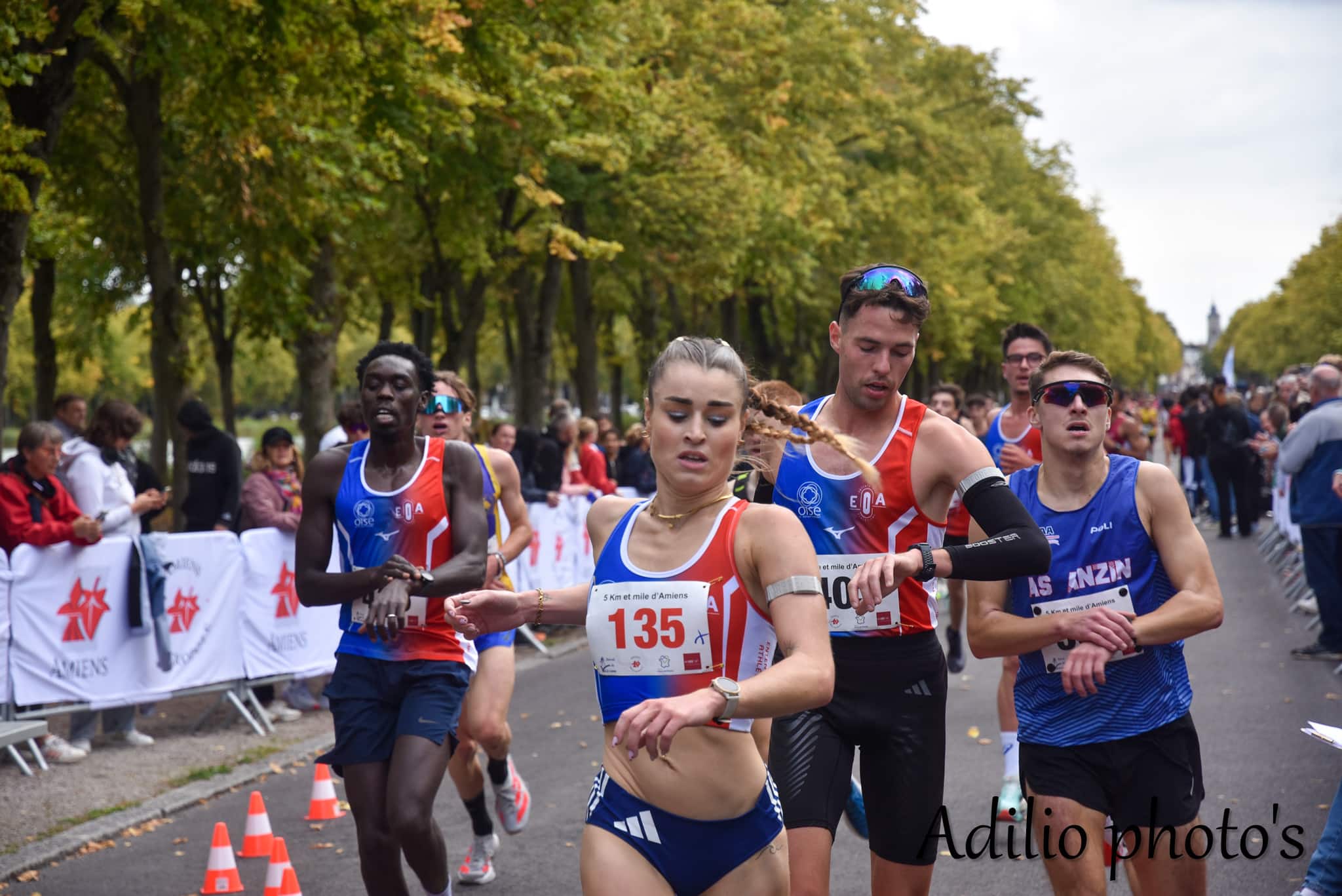 Pour la 4e année consécutive, les participants des demi-finales des Championnats de France de 5 km ont envahi le parc de La Hotoie, à Amiens, ce dimanche 21 septembre. Plus de 500 coureurs venus des quatre coins des Hauts-de-France ont répondu présents sur les trois courses de 5 km, réparties dans la matinée en fonction des temps engagés ou souhaités par les inscrits.
