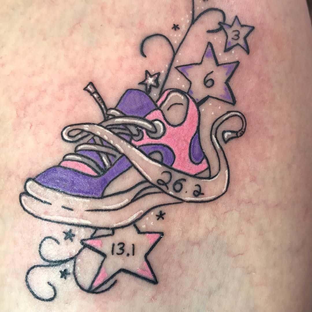 Tatouages et running : quand un chrono devient une œuvre d’art