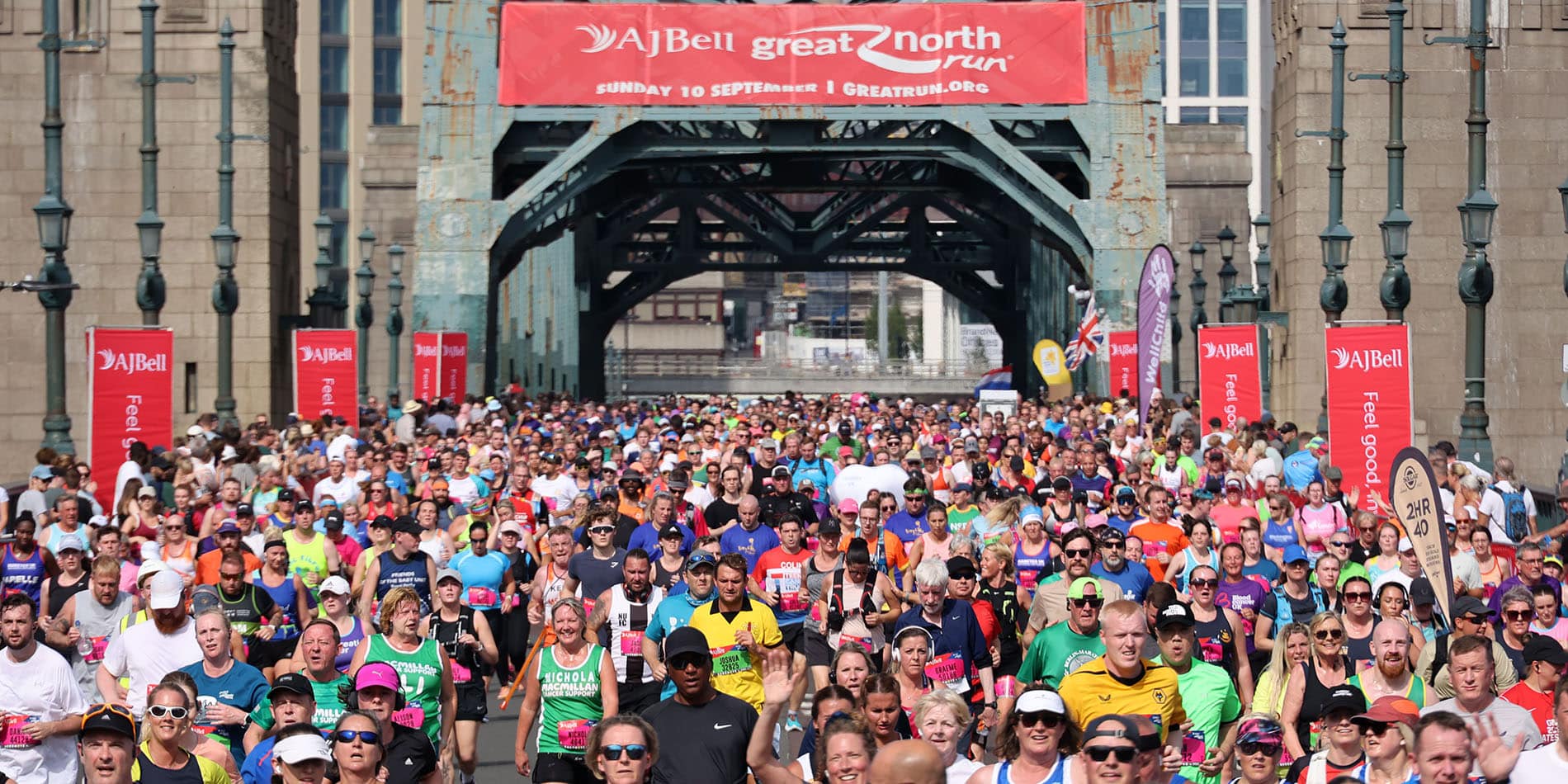 Comment s'inscrire au AJ Bell Great North Run ? Loterie, associations caritatives, tarifs, parcours… Le guide complet pour décrocher votre dossard à Newcastle.