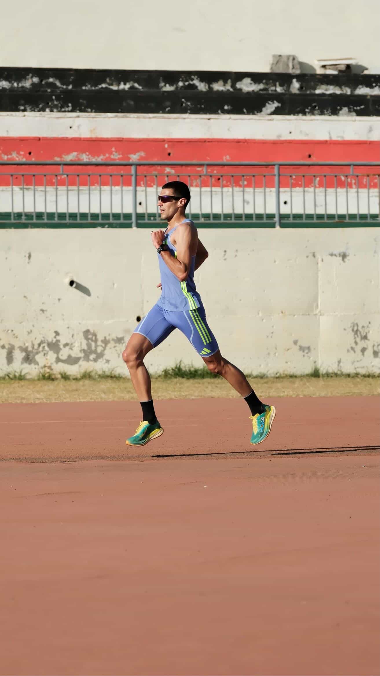 Alexis Turpin, marathonien amateur en 2h16, raconte sa préparation, son équilibre entre travail et entraînement, et ses ambitions pour le Marathon de Paris.