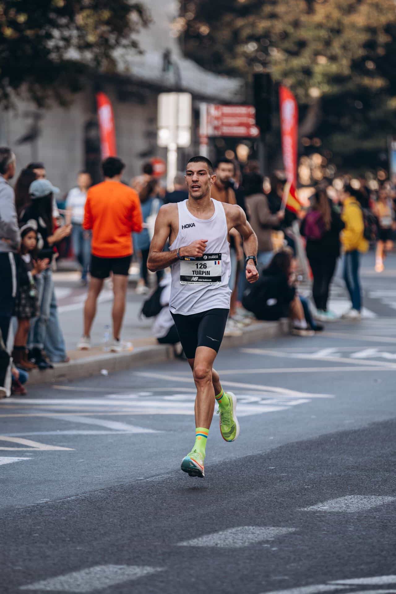 Alexis Turpin, marathonien amateur en 2h16, raconte sa préparation, son équilibre entre travail et entraînement, et ses ambitions pour le Marathon de Paris.
