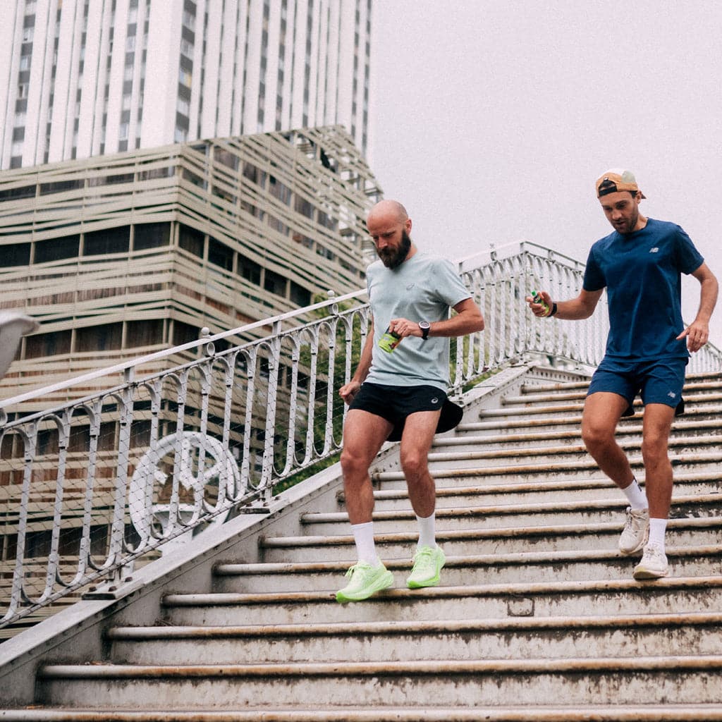 Marathon : découvrez pourquoi la nutrition est essentielle pour éviter le mur, maintenir votre énergie et réussir votre course grâce à des conseils simples et concrets.