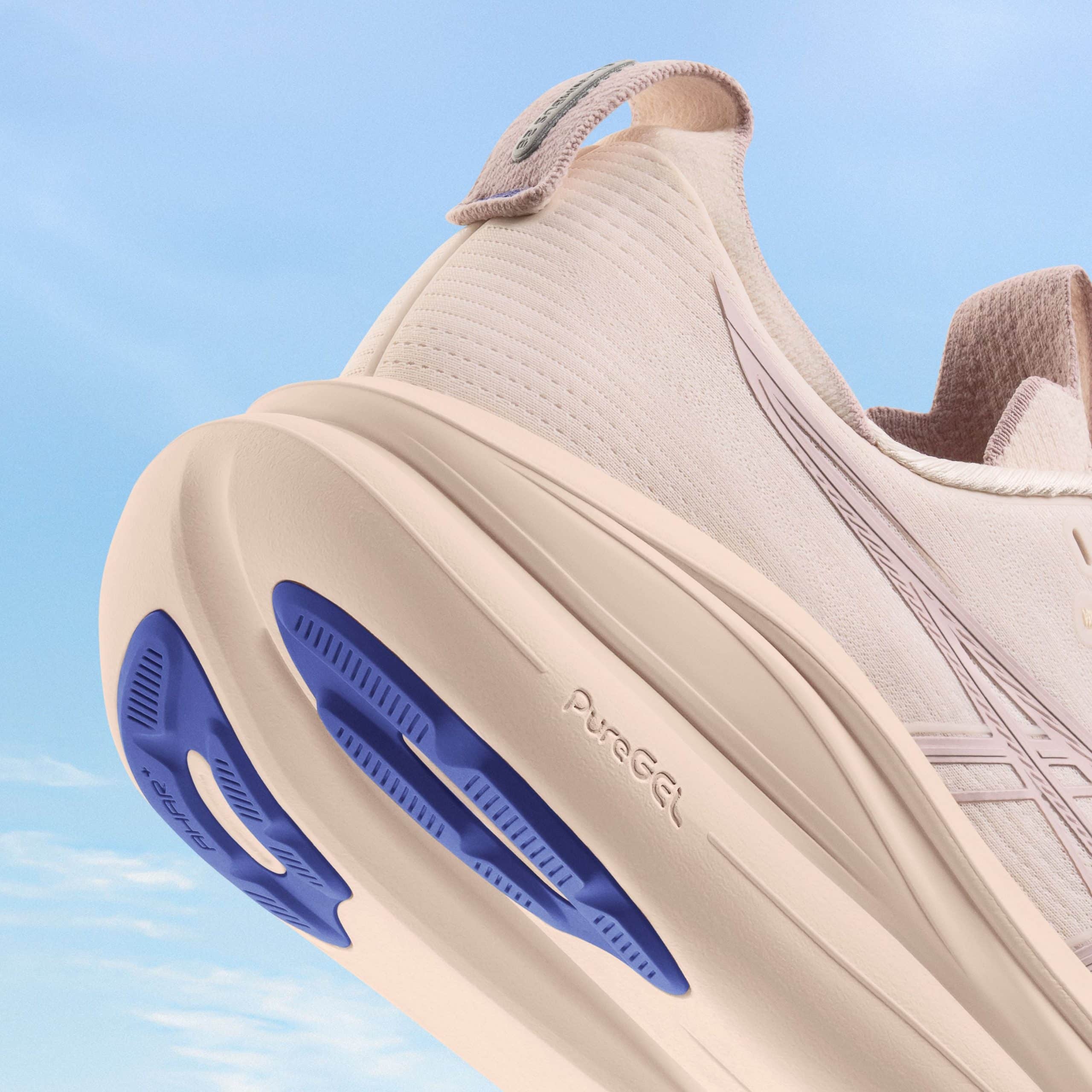 ASICS dévoile la GEL-Nimbus 28 : encore plus légère, plus douce et toujours aussi confortable. Technologies FF BLAST™ PLUS et PureGEL™, tige repensée, sensations de course fluides. Idéale pour les footings et les longues sorties.