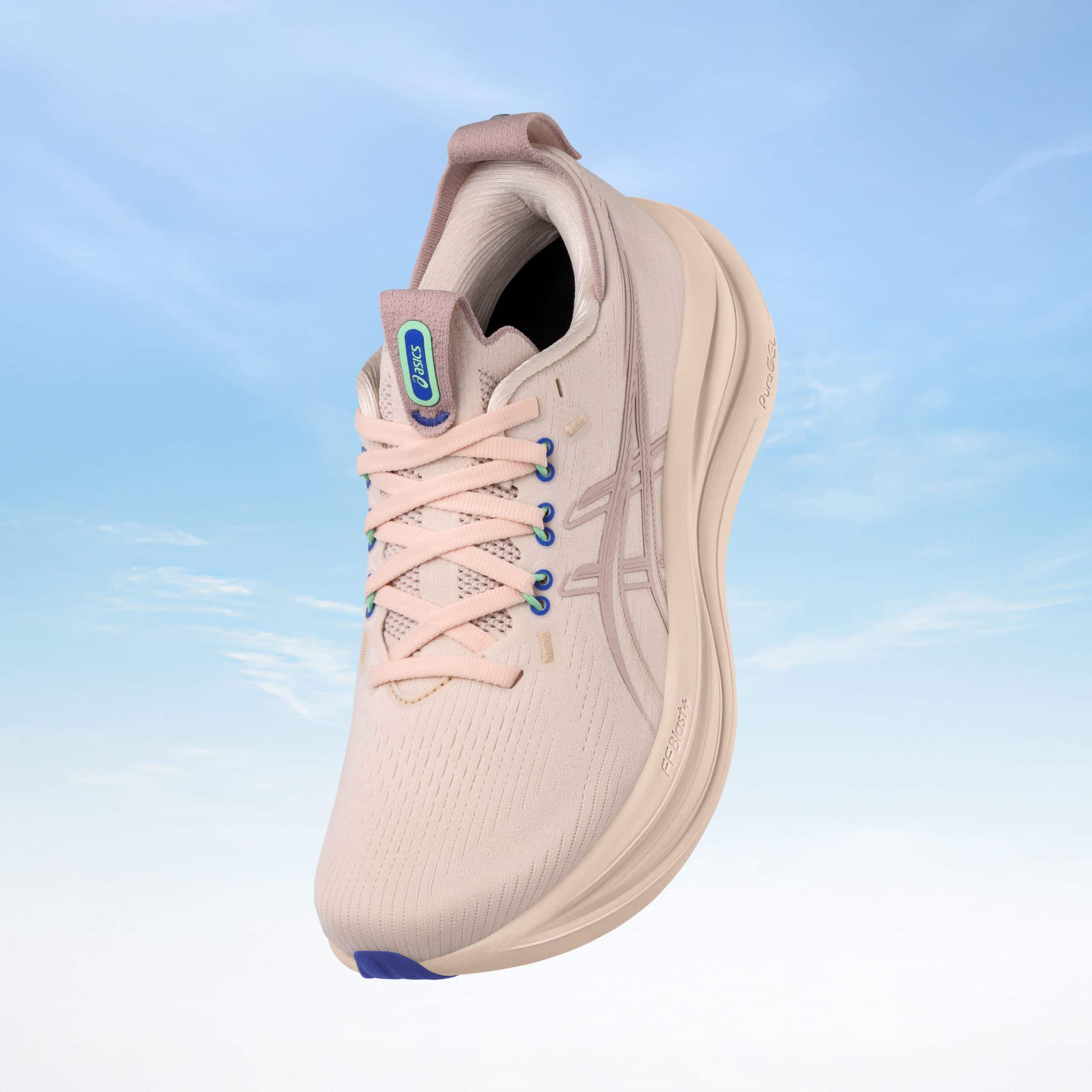 ASICS dévoile la GEL-Nimbus 28 : encore plus légère, plus douce et toujours aussi confortable. Technologies FF BLAST™ PLUS et PureGEL™, tige repensée, sensations de course fluides. Idéale pour les footings et les longues sorties.