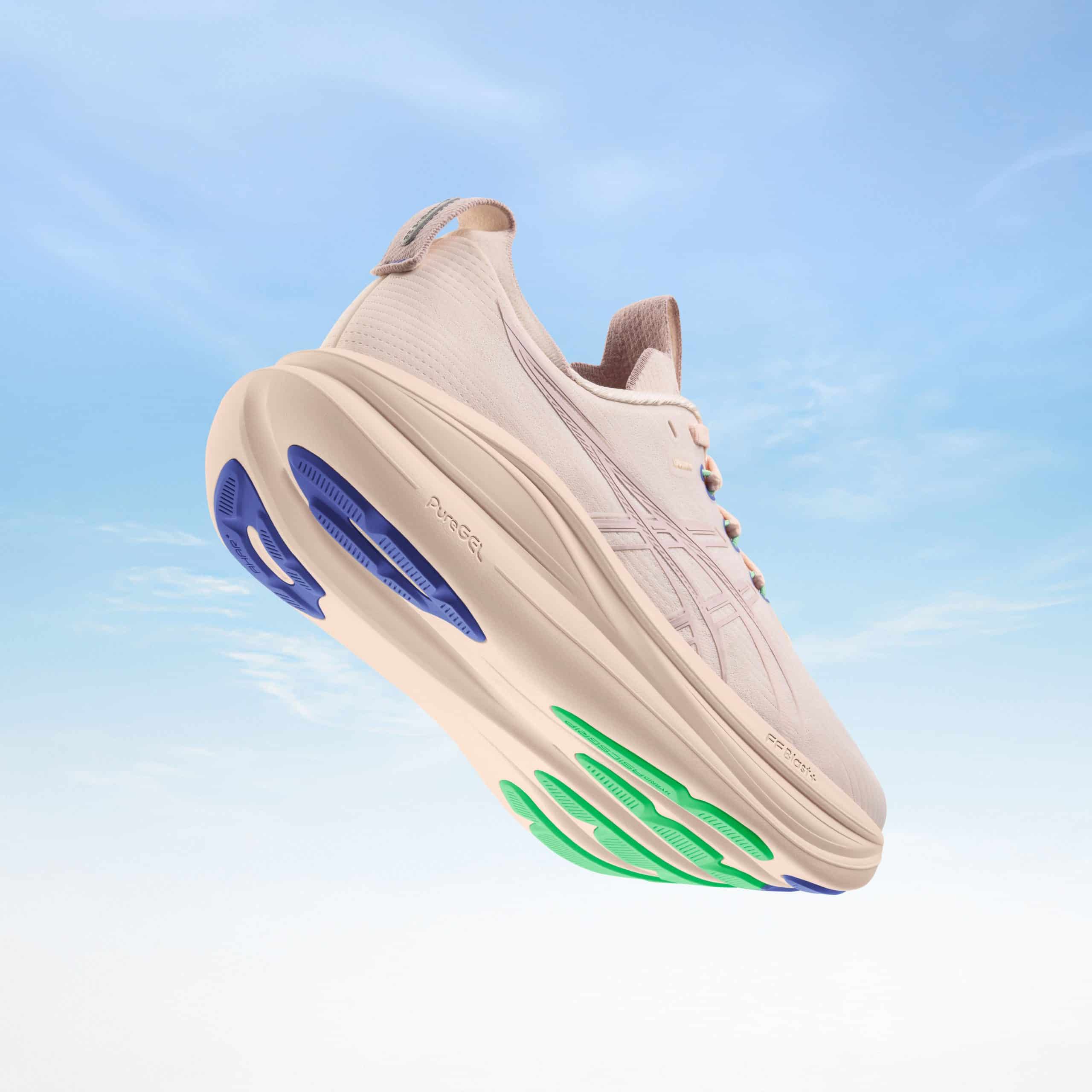 ASICS dévoile la GEL-Nimbus 28 : encore plus légère, plus douce et toujours aussi confortable. Technologies FF BLAST™ PLUS et PureGEL™, tige repensée, sensations de course fluides. Idéale pour les footings et les longues sorties.