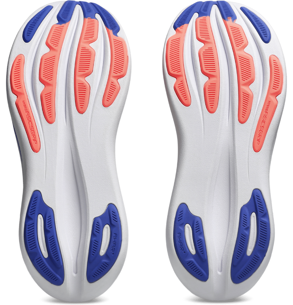 À l’occasion du Marathon de Paris 2026, ASICS dévoile une édition spéciale de la GEL-Nimbus 28. Design inspiré de la capitale, confort premium et technologies FF BLAST PLUS et PureGEL : la référence des daily trainers s’offre une version collector.