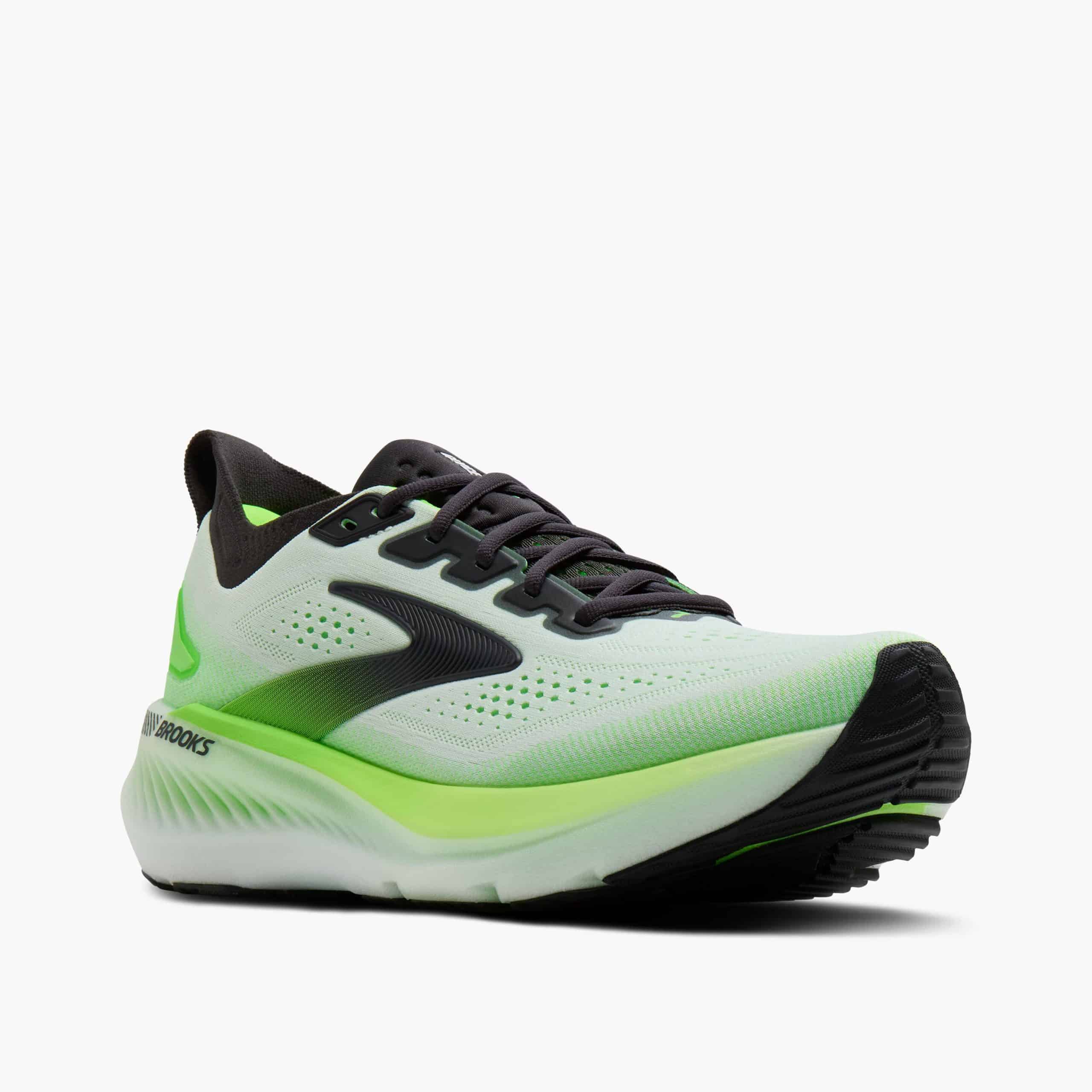 Brooks dévoile les Glycerin 23 et Glycerin GTS 23, deux chaussures de running confort premium pensées pour courir longtemps. Nouvelle mousse DNA Tuned, version neutre ou avec soutien GuideRails, pour aider chaque coureur à bouger au quotidien.