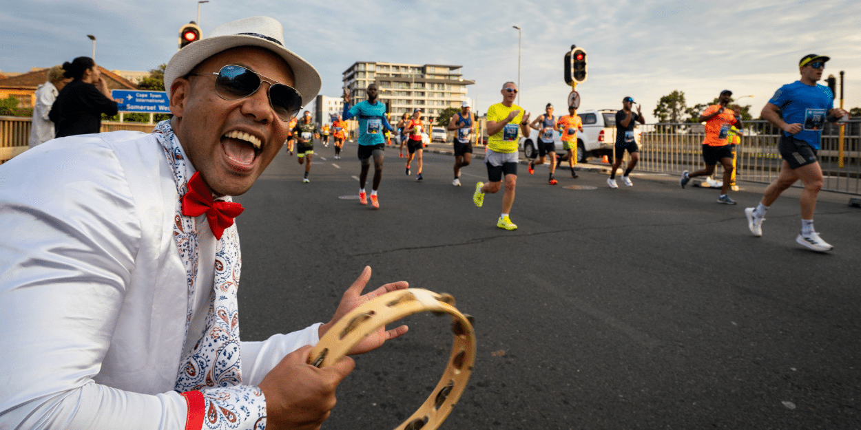 Comment s’inscrire au Marathon de Cape Town ? Dates de la loterie, autres moyens d’obtenir un dossard, parcours et expérience unique du futur premier Major africain.