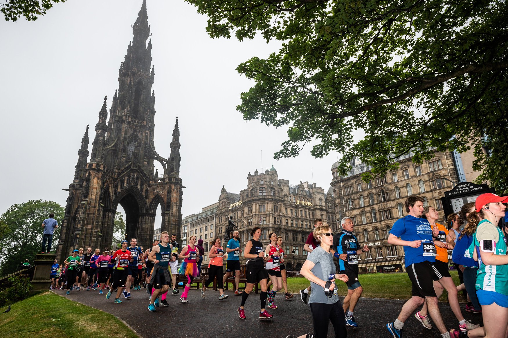 How to register for the Edinburgh Marathon and take part in the UK’s second-biggest race?