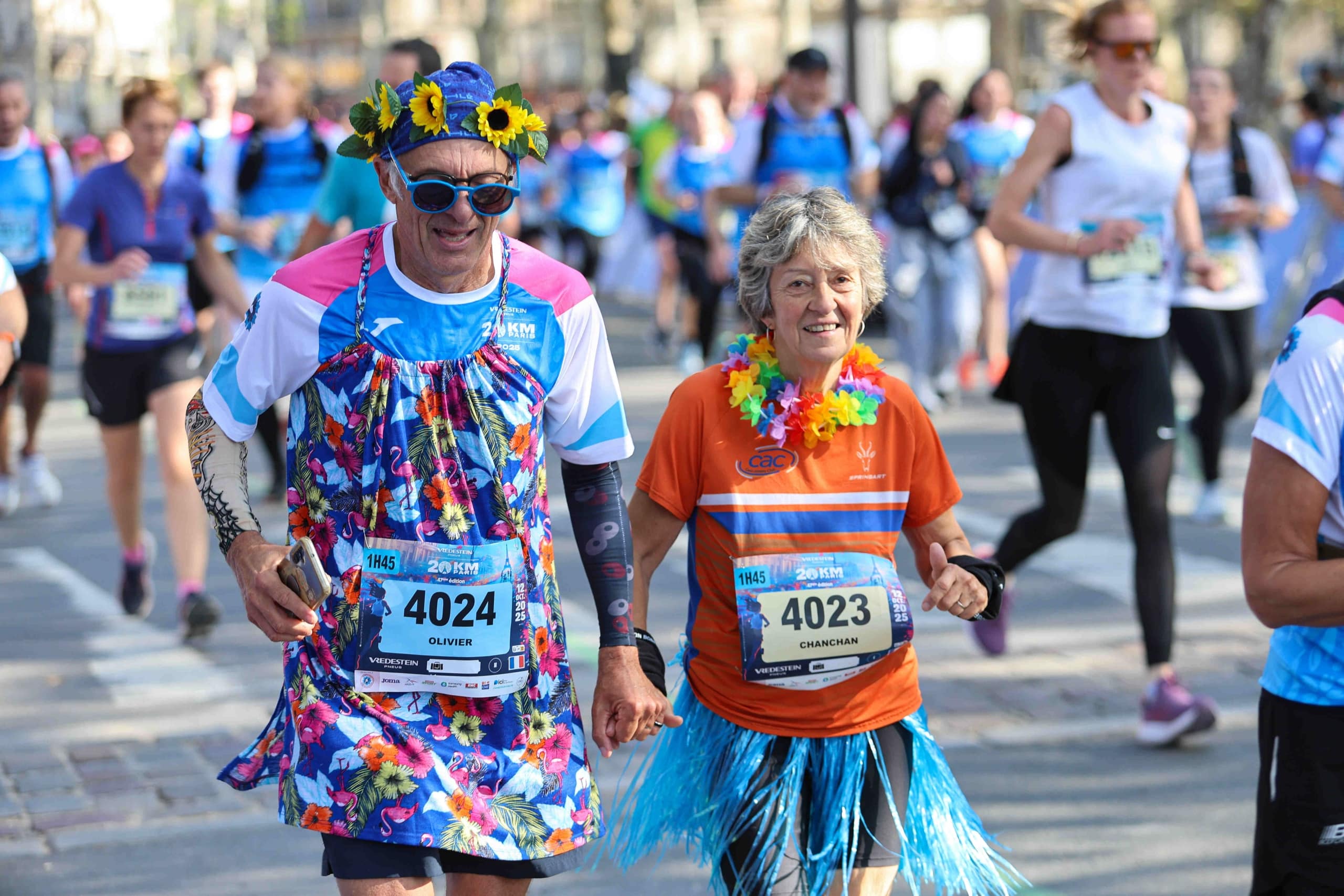 Ils ont commencé à courir après 40, 50 ou 70 ans. Ces coureurs tardifs redéfinissent leur rapport à l’effort, au corps et au temps.