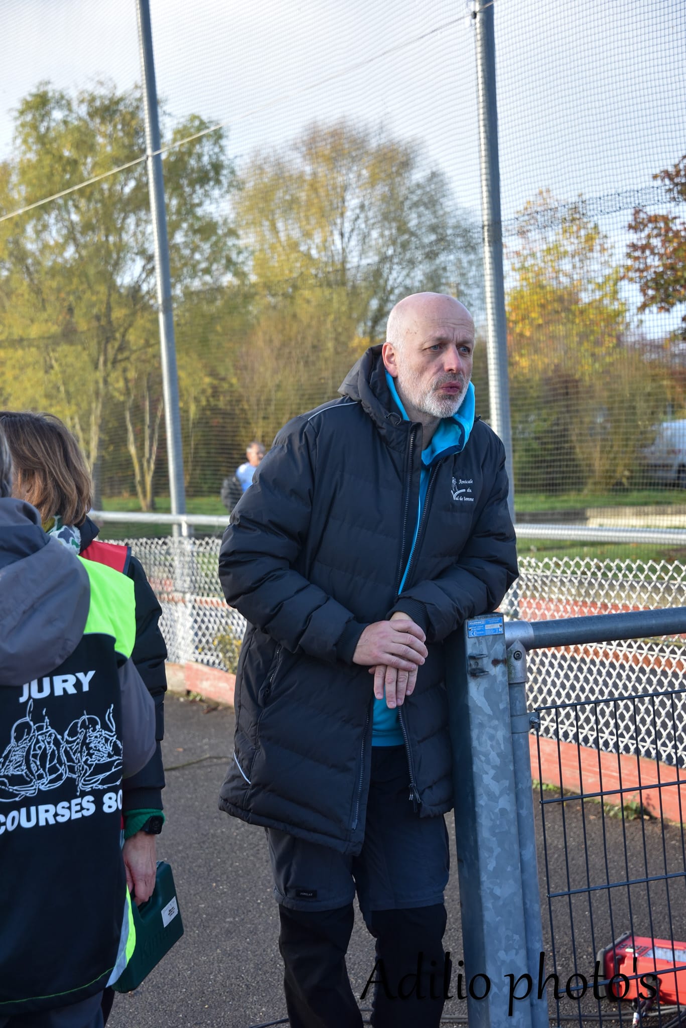 La grande finale de la Course des 4 Saisons a rassemblé près de 600 coureurs, venus de la contrée amiénoise mais aussi de plus loin, notamment du bassin parisien, pour se présenter à une, deux ou trois des épreuves qui se sont succédé ce dimanche 2 novembre au parc du Grand Marais, fidèle lieu de cet événement organisé quatre fois par an par l’Amicale Val de Somme.