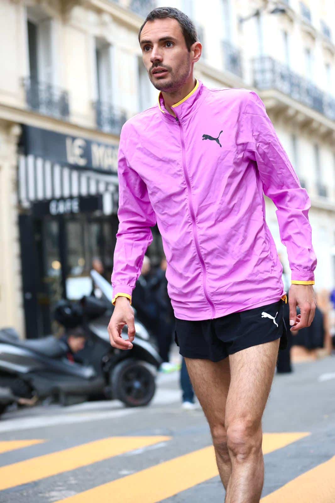 Emmanuel Roudolff-Levisse brille à Paris, 6e en 2h05'58, record perso et 1er Français, confirmant un hiver prometteur sur semi.