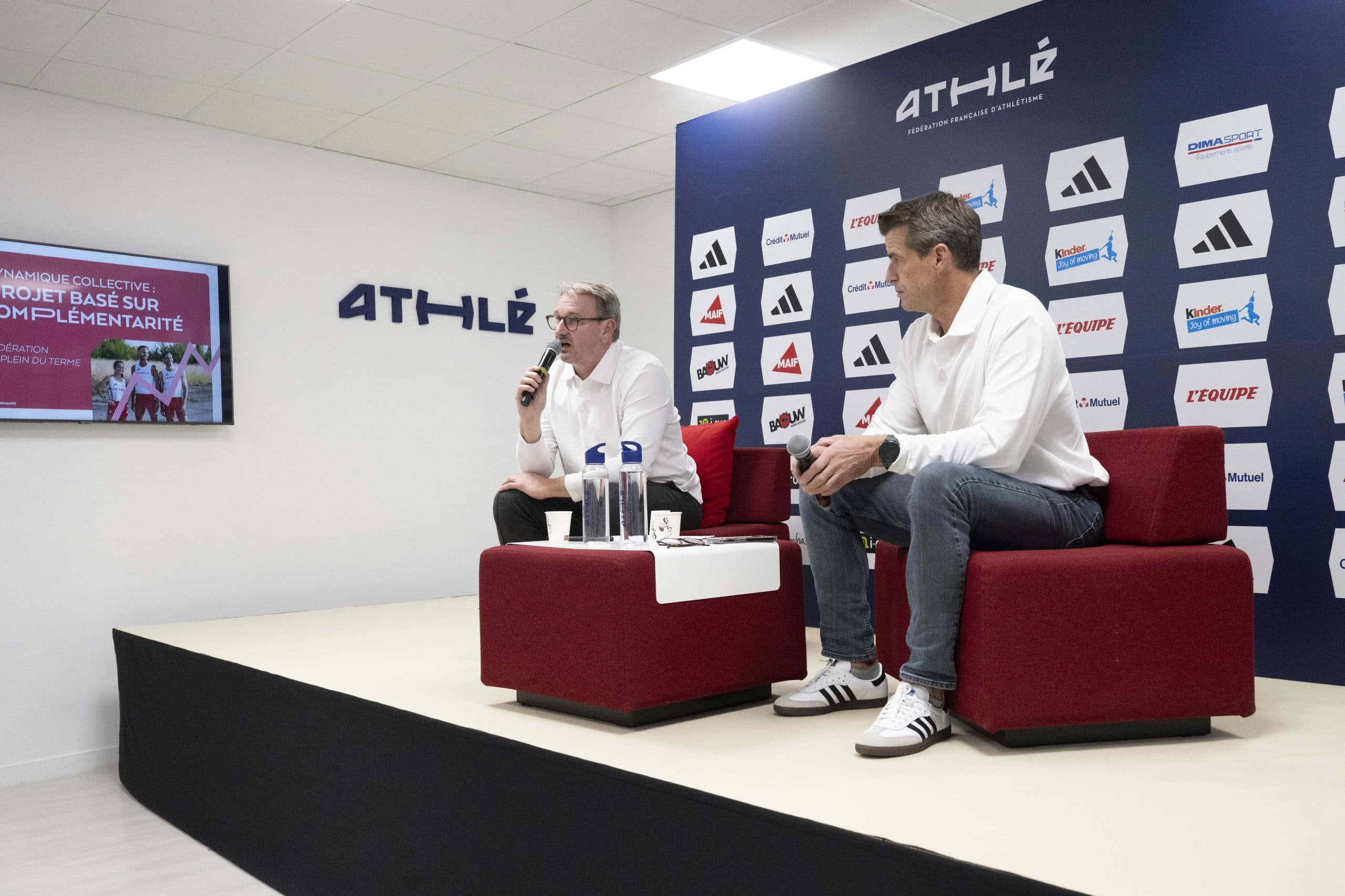 Le 16 décembre dernier, la Fédération Française d’Athlétisme a présenté à la presse le projet de performance à l’horizon 2036. Frank Bignet, Directeur Technique National, et Jean Galfione, champion olympique de perche en 1996 et récemment nommé pour renforcer l’équipe fédérale, ont affiché leur ambition de voir la France figurer dans le top 3 des nations européennes en athlétisme.