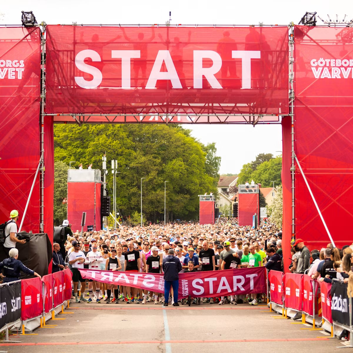 Comment s'inscrire au Göteborgsvarvet (semi-marathon de Göteborg) ? Dates d'inscription, liste d'attente et dossards solidaires : tout ce qu'il faut savoir pour courir le plus grand semi-marathon du monde.