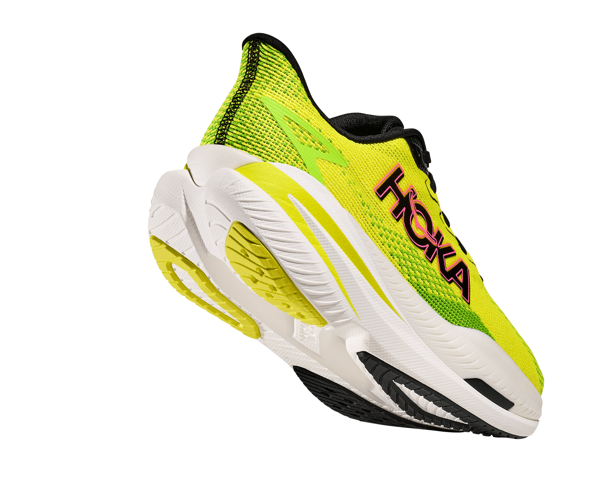 Hoka revient avec une recette plus affûtée que jamais pour sa toute nouvelle Mach X 3. Cette 3ème génération se veut le parfait équilibre entre propulsion, confort et polyvalence. Ce nouveau modèle, au design flashy, est disponible depuis le 1er septembre. Il s’adresse à celles et ceux qui cherchent une chaussure capable de répondre à tous types d’efforts : de la séance de vitesse à la sortie longue. Cette nouvelle version est une réussite et offre un confort remarquable qui séduira sans doute un grand nombre de coureurs.