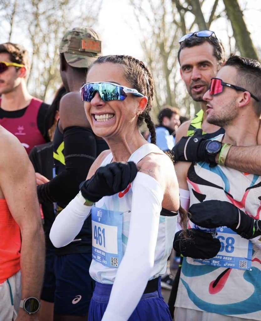 Conjuguer sa passion pour la course à pied et s’engager pour une cause qui nous tient à cœur, c’est possible grâce aux courses caritatives et aux dossards solidaires : deux façons de donner du sens à une pratique déjà profondément ancrée chez les passionnés.