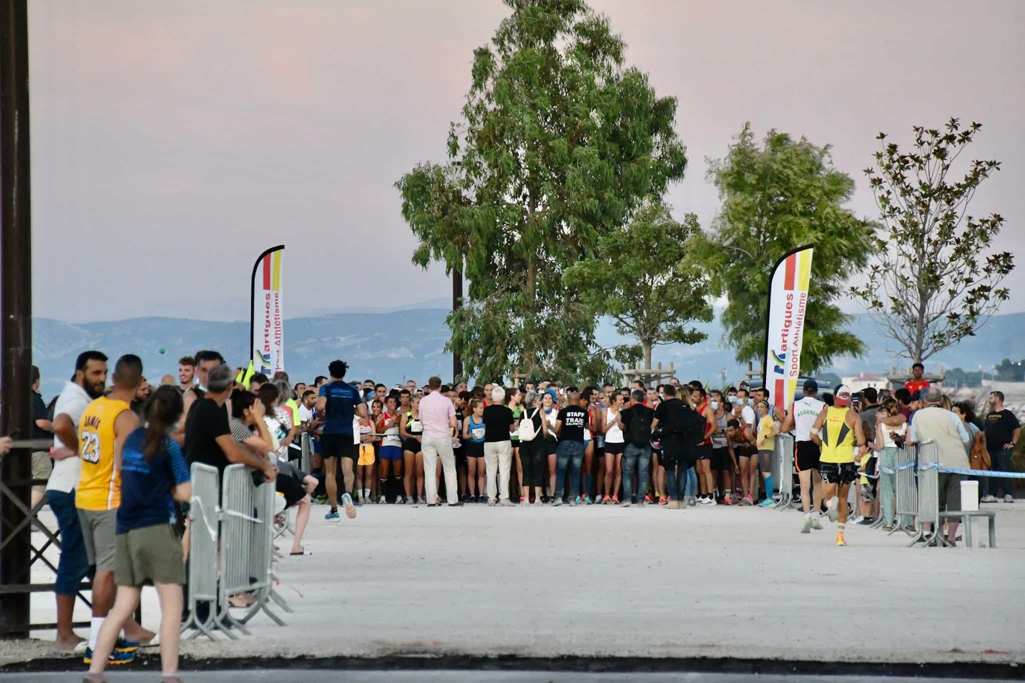 La Ronde Nocturne des Ponts Bleus Martigues