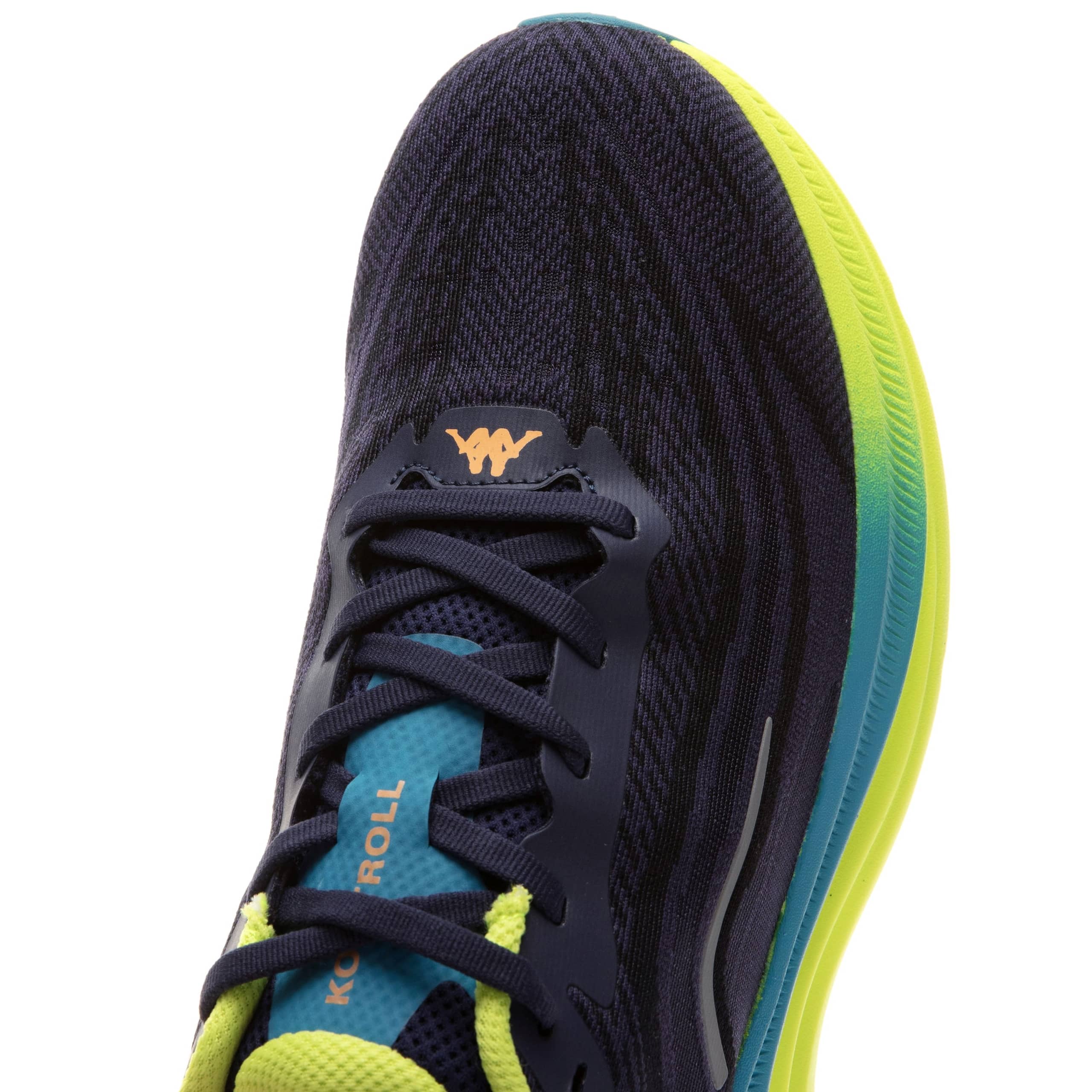 Kappa revient dans le running avec la Kontroll 2.0, une chaussure d’entraînement polyvalente et accessible à 100 €. Légère, respirante et dotée d’une semelle EVA dynamique, elle vise les coureurs occasionnels et les sorties du quotidien.