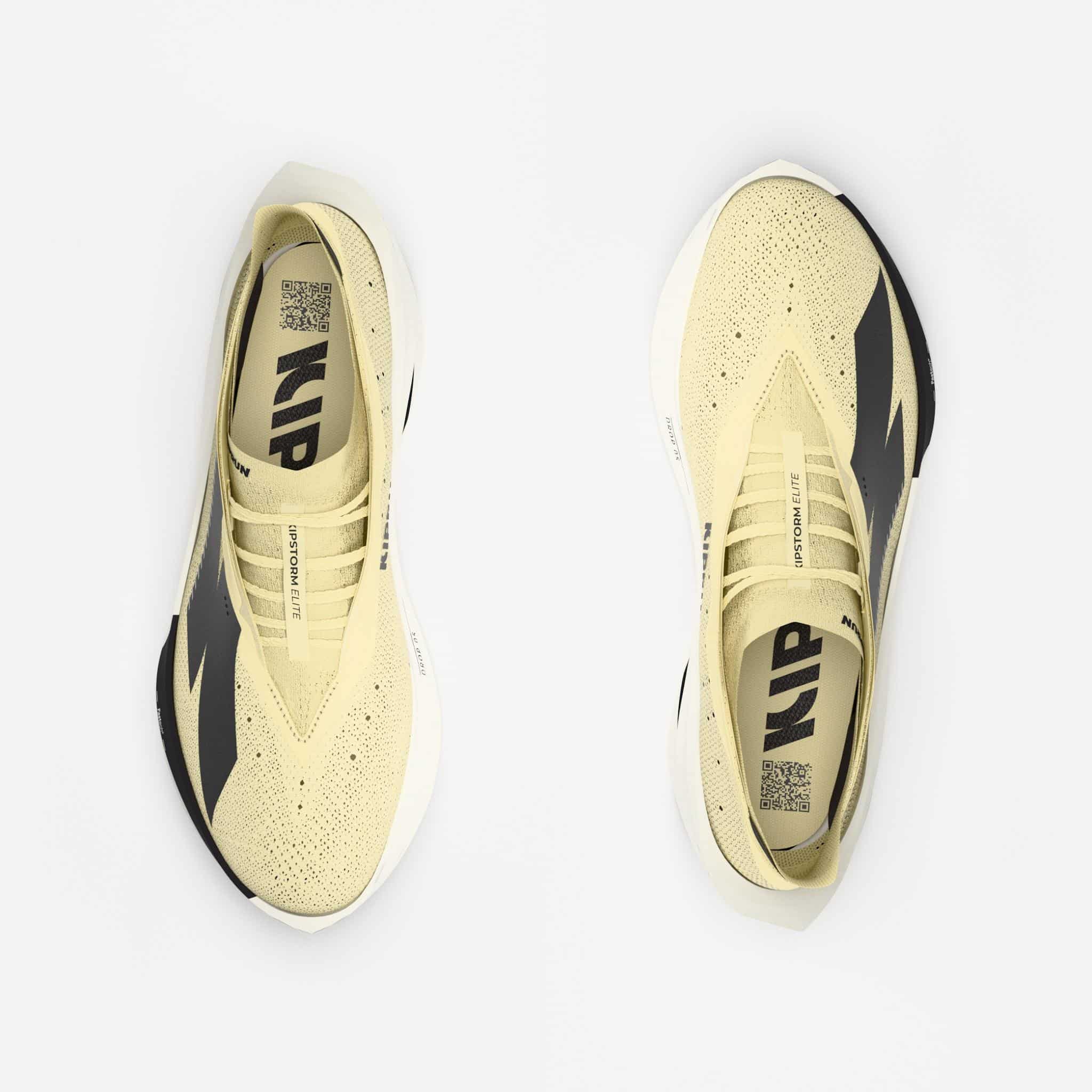 KIPRUN dévoile la KIPSTORM ELITE, sa nouvelle chaussure carbone dédiée au marathon. Nouvelle mousse A-TPU, plaque carbone repensée et confort amélioré : une évolution majeure qui remplace la KD900X LD+ et confirme les grandes ambitions de la marque française.