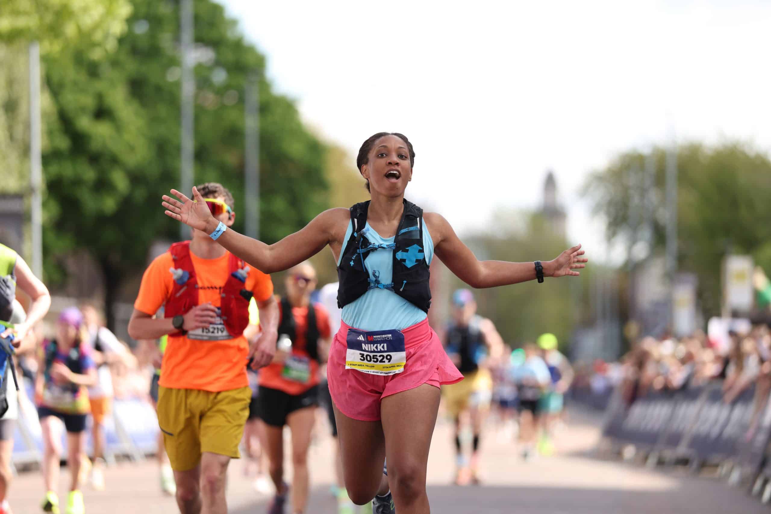 Comment s’inscrire au Marathon de Manchester 2026 ? Prix, dates, modes d’inscription, remboursement et conseils pour obtenir un dossard sur l’un des marathons les plus rapides du Royaume-Uni.