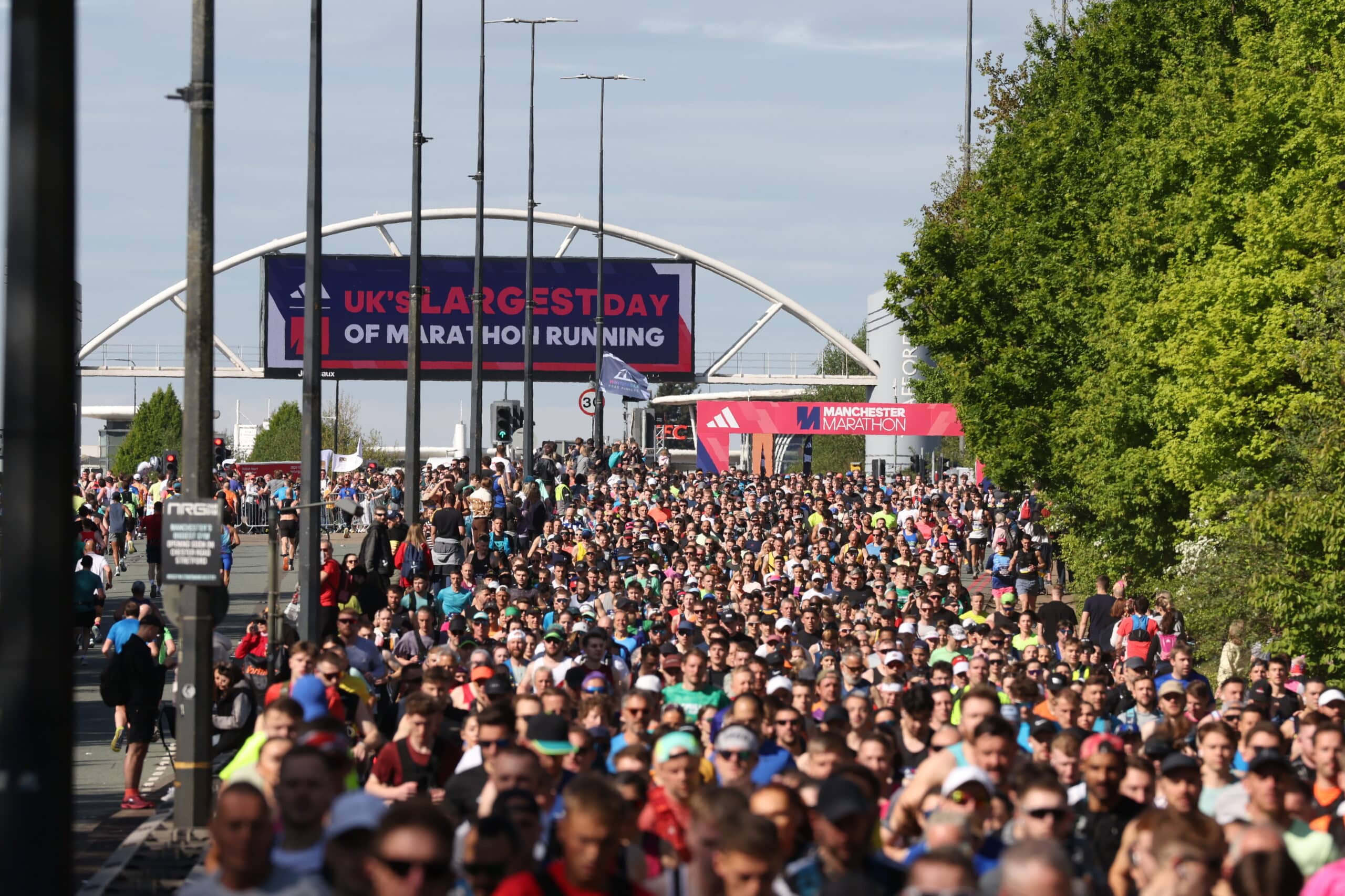 Comment s’inscrire au Marathon de Manchester 2026 ? Prix, dates, modes d’inscription, remboursement et conseils pour obtenir un dossard sur l’un des marathons les plus rapides du Royaume-Uni.