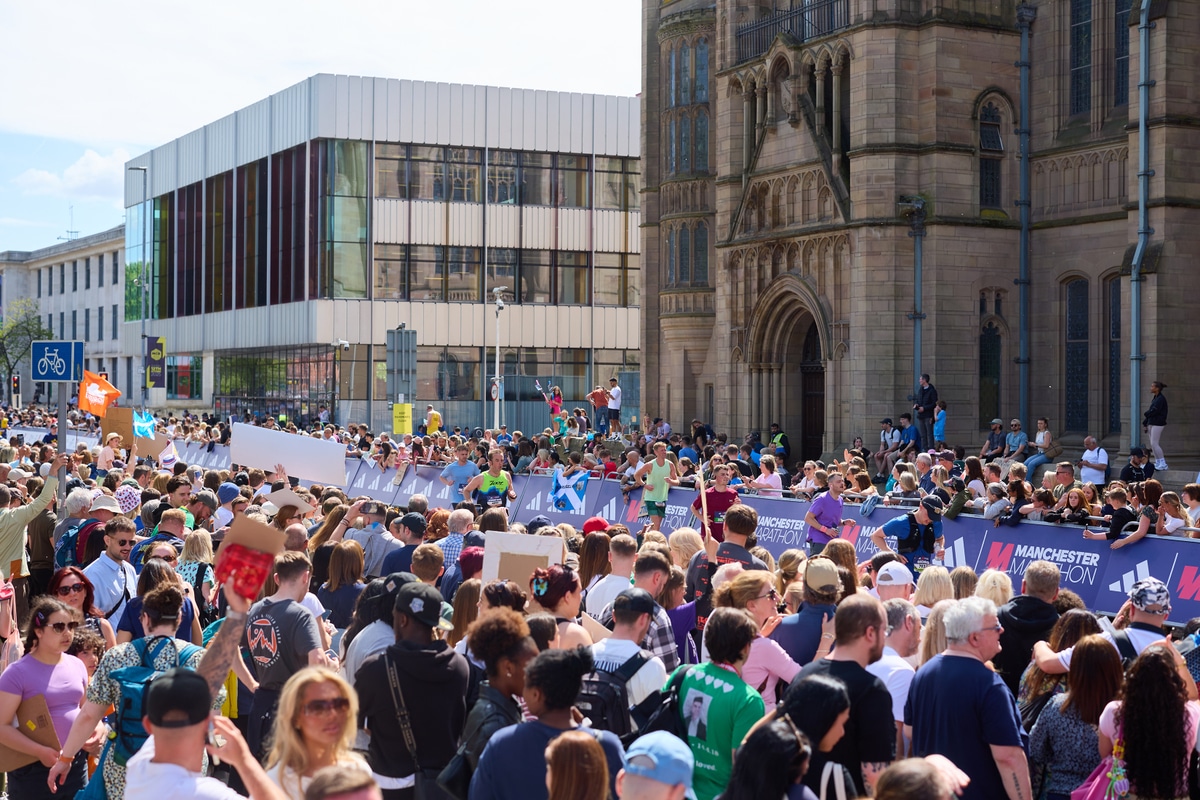 Comment s’inscrire au Marathon de Manchester 2026 ? Prix, dates, modes d’inscription, remboursement et conseils pour obtenir un dossard sur l’un des marathons les plus rapides du Royaume-Uni.