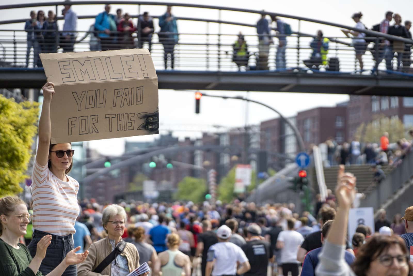 Découvrez comment s’inscrire au marathon de Hambourg : dates d’ouverture, modes d’inscription, prix du dossard, transfert officiel et conseils pratiques pour courir l’un des marathons les plus rapides d’Europe.