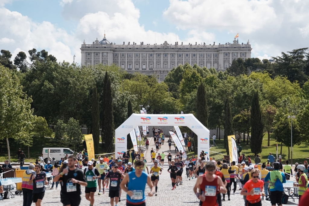 Quel est le dénivelé du Marathon de Madrid ? Découvrez le parcours et nos conseils pour gérer votre course et éviter le mur.