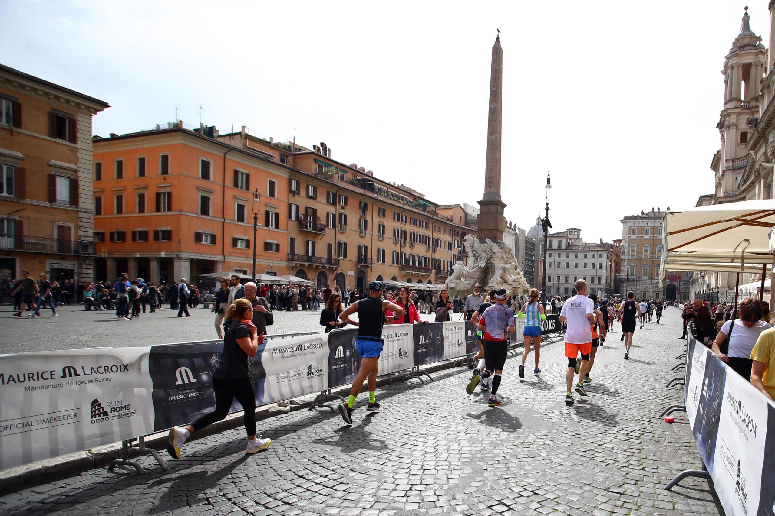 Découvrez si les pavés romains rendent vraiment le Marathon de Rome difficile. On vous dit tout sur le parcours de cette course mythique.