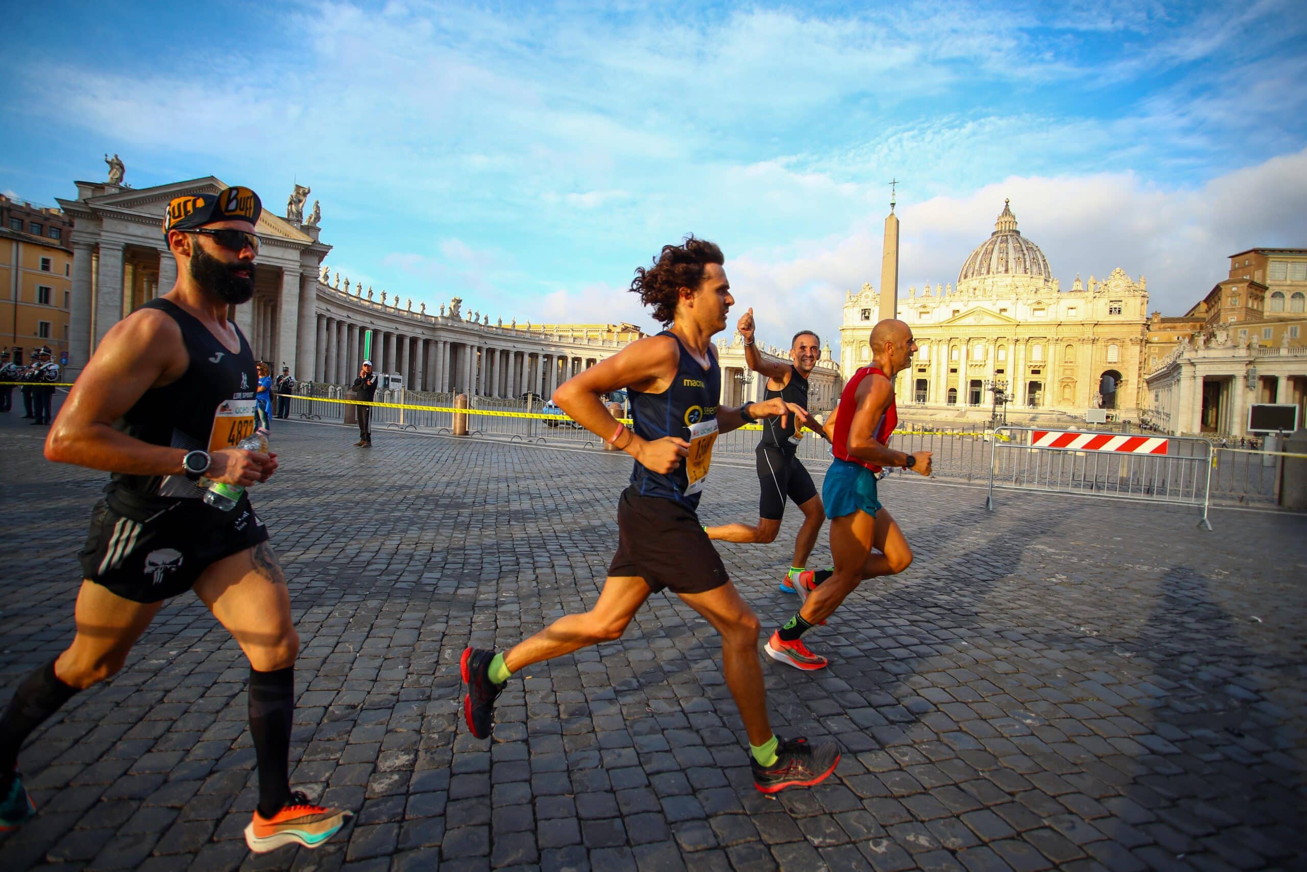 Découvrez si les pavés romains rendent vraiment le Marathon de Rome difficile. On vous dit tout sur le parcours de cette course mythique.