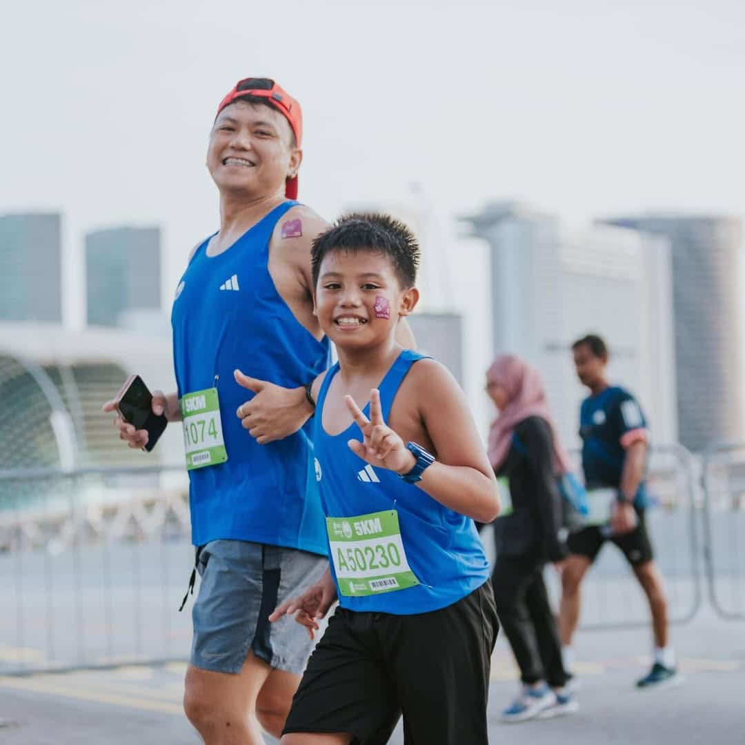 Dossard, étapes d’inscription, règles à connaître, formats de course et conseils pour bien préparer le Standard Chartered Singapore Marathon.