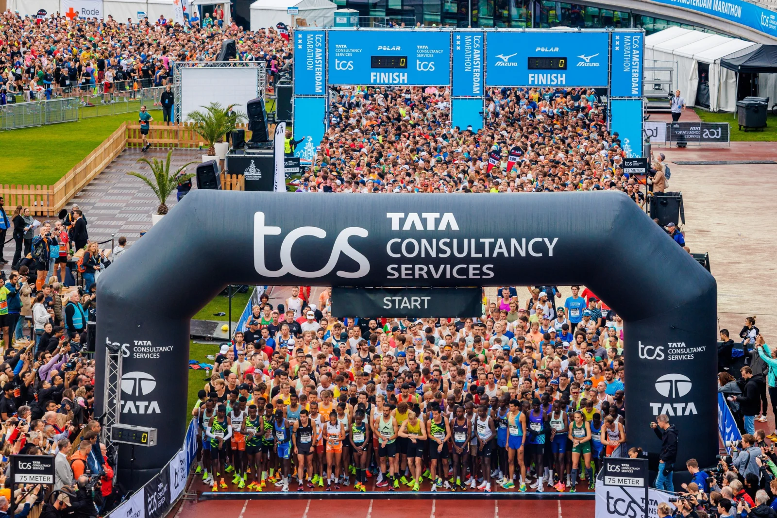 ✓ Wondering how to register for the TCS Amsterdam Marathon and get your bib? Here’s everything you need to know.