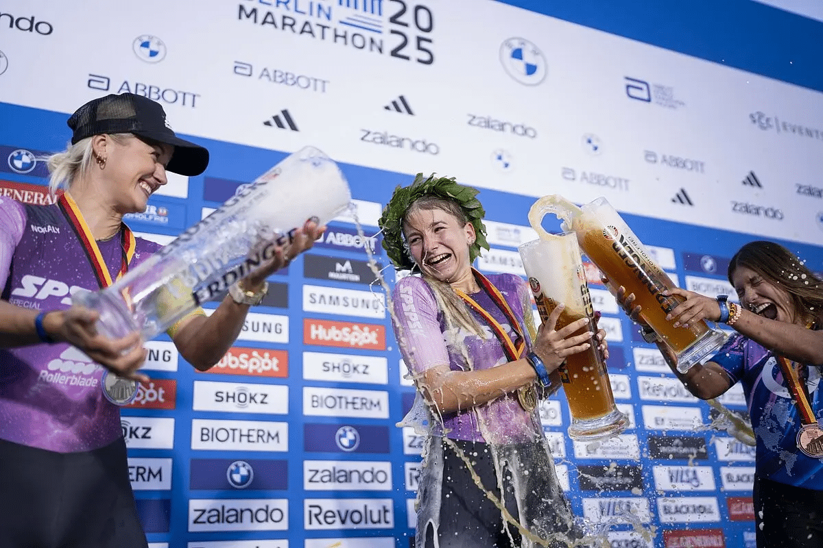 Quelques jours après l’arrivée, les jambes ont retrouvé un peu de fraîcheur. Mais les chiffres, eux, continuent de courir dans toutes les conversations. Le 21 septembre dernier, le Marathon de Berlin a écrit une nouvelle page de son histoire. Une 51e édition marquée par une chaleur inattendue, 27°C au plus fort de la journée, une température qui a mis les organismes à rude épreuve. Pourtant, Berlin reste Berlin : une machine à chronos, un rendez-vous majeur du calendrier running où se croisent l’élite mondiale et des dizaines de milliers de passionnés. Retour en chiffres sur une édition historique.