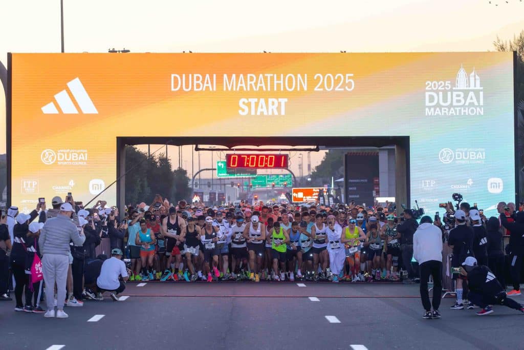 Comment s’inscrire au Marathon de Dubaï ? Dates d’inscription, prix du dossard, modalités, agences de voyage, parcours, records et infos pratiques sur l’un des marathons les plus rapides du monde.