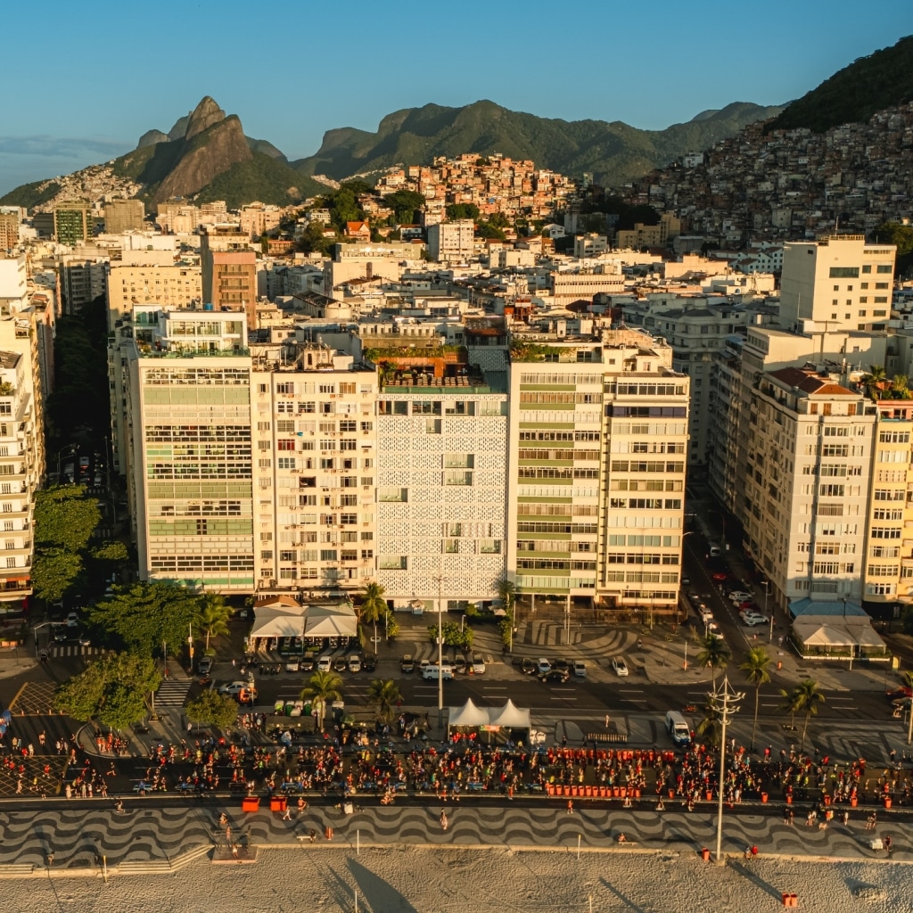 Marathon de Rio de Janeiro : inscriptions, tirage au sort, prix et parcours. Tout savoir sur le Marathon de Rio pour courir sur les plages de Copacabana.