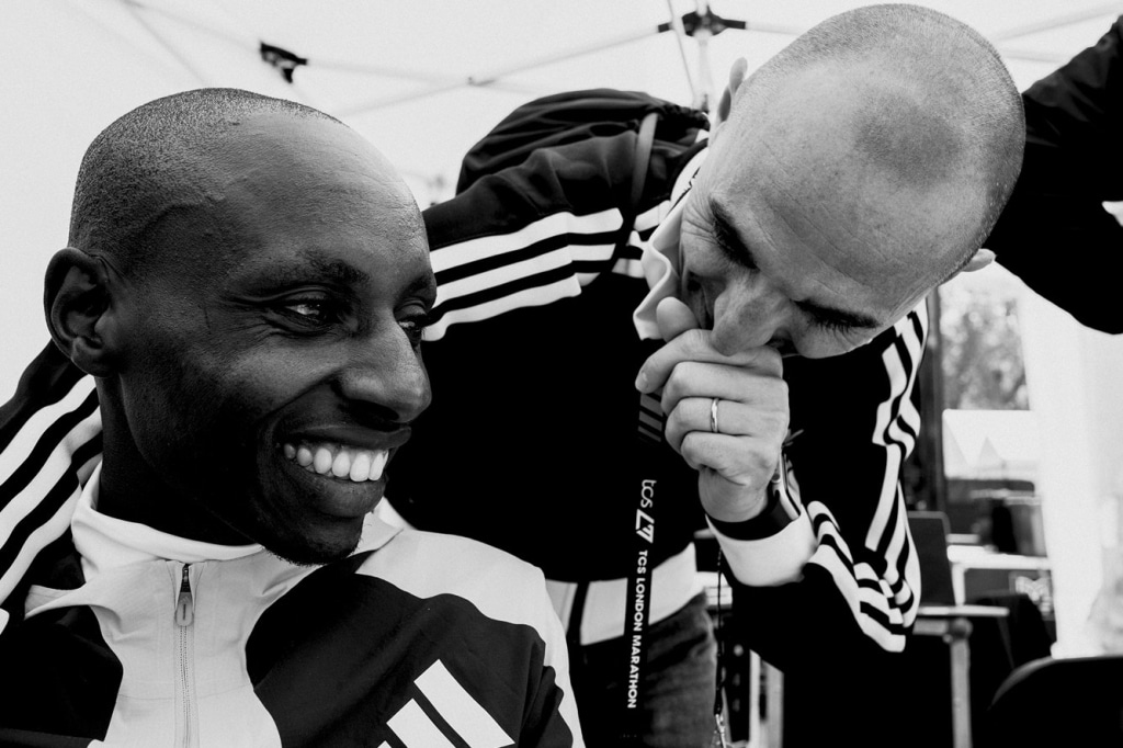 Découvrez comment Maurten a aidé Sabastian Sawe à courir le premier marathon officiel sous les 2 heures grâce à une stratégie nutritionnelle ultra précise, du gut training et des données scientifiques poussées.
