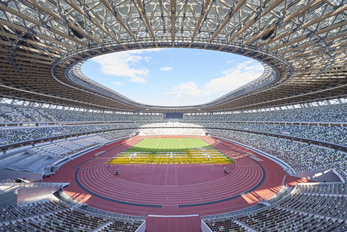 Entre records à couper le souffle et science tactique des championnats, le marathon des Mondiaux 2025 s’annonce comme une bataille dantesque. L’armada éthiopienne arrive avec des chronos de rêve, le Kenya oppose sa jeunesse flamboyante, et l’Europe comme le Japon rêvent d’un exploit à domicile.