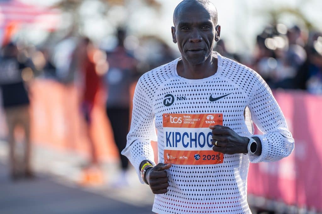 59 226 finishers : record du monde battu pour le Marathon de New York 2025 qui reprend sa couronne de plus grand marathon du monde. Chiffres clés, performances, ambiance et faits marquants d’une édition historique.
