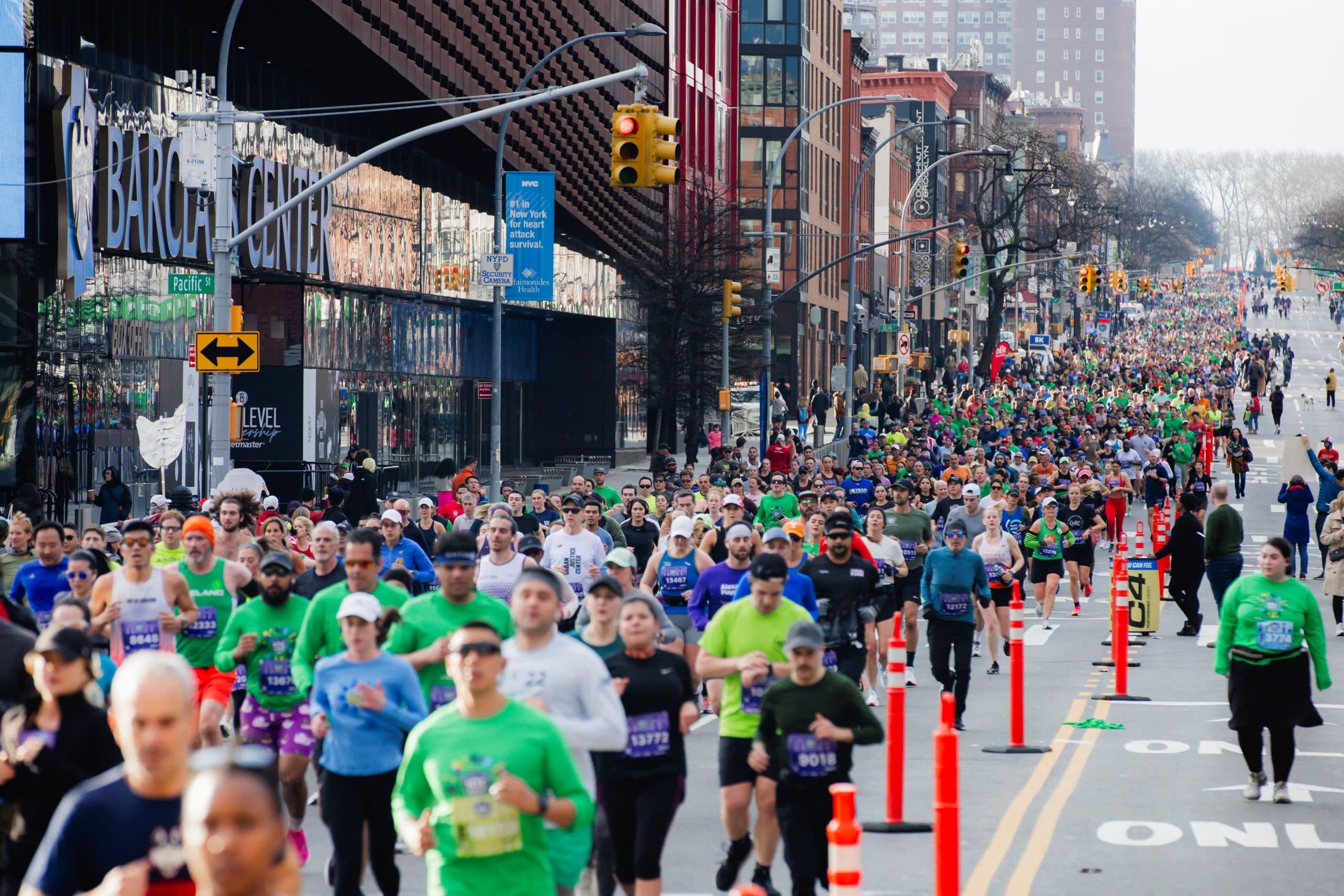 Découvrez toutes les options pour obtenir un dossard au United Airlines NYC Half : loterie, qualification... Le guide complet.