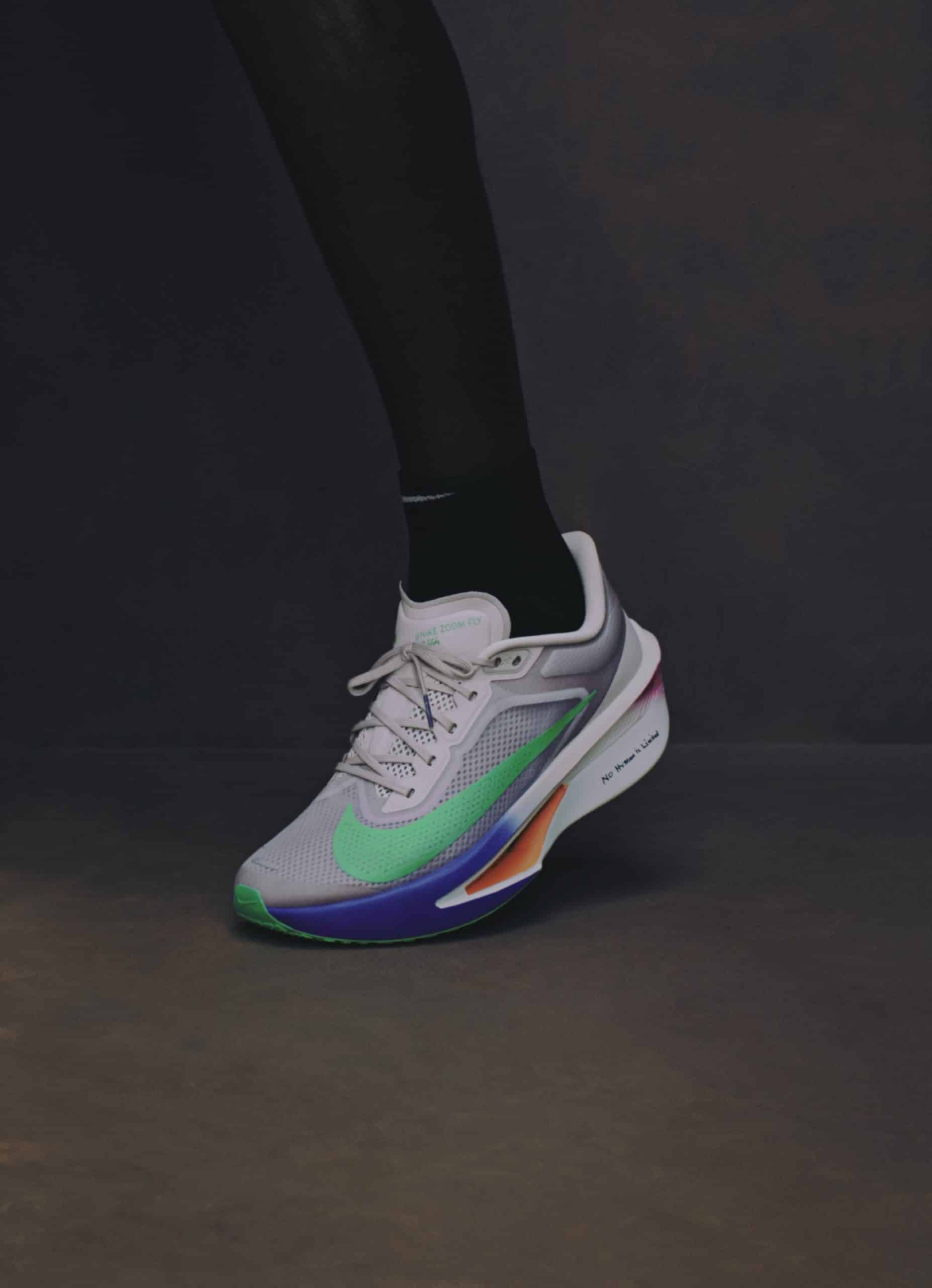 Nike dévoile la nouvelle collection Eliud Kipchoge : quatre modèles iconiques et une philosophie centrée sur le collectif, la transmission et la performance.
