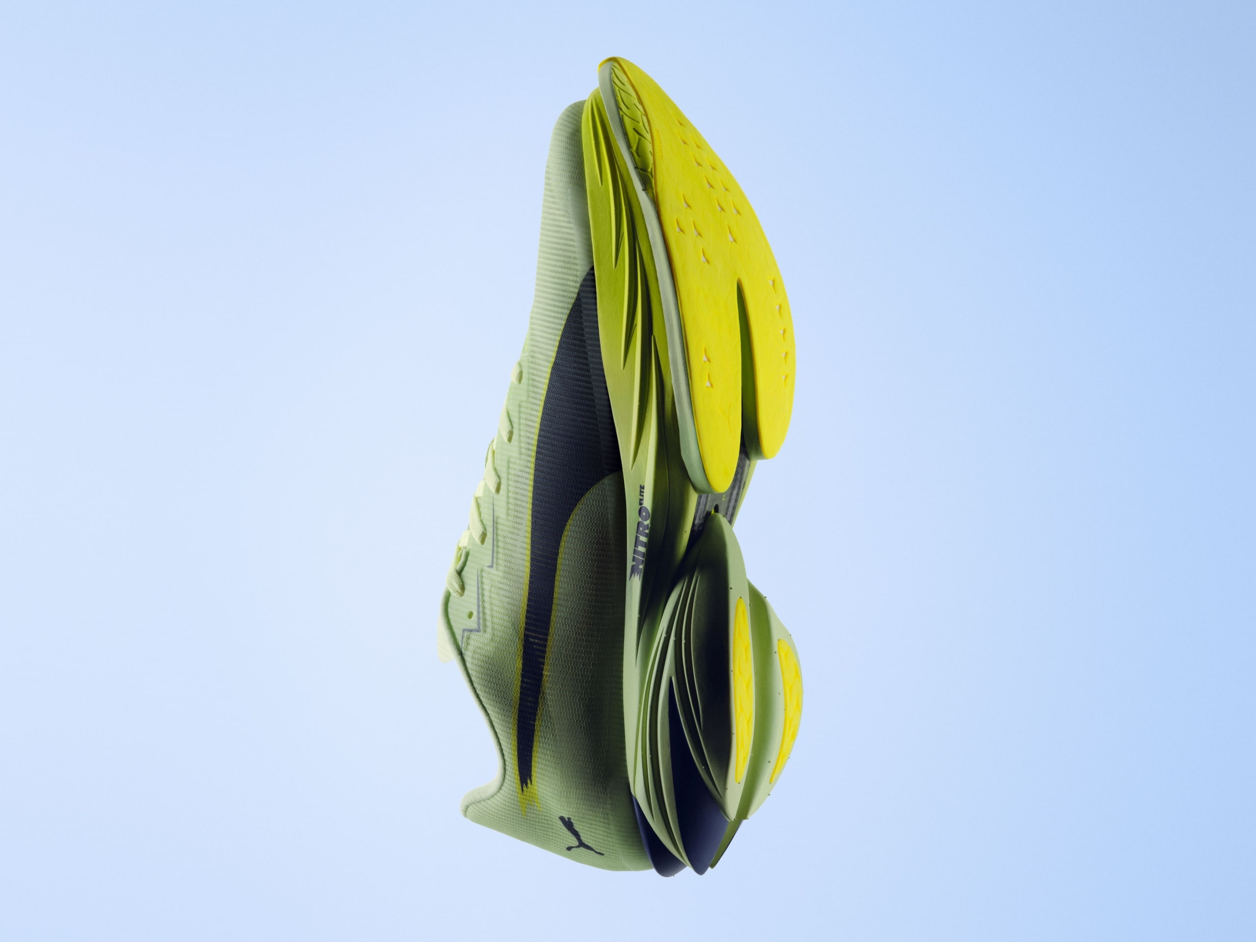 PUMA arrive en force au salon Run Experience du Marathon de Paris avec son NITRO LAB et la FAST-R 3. Une immersion scientifique pour tester son économie de course et découvrir toute la gamme NITRO.