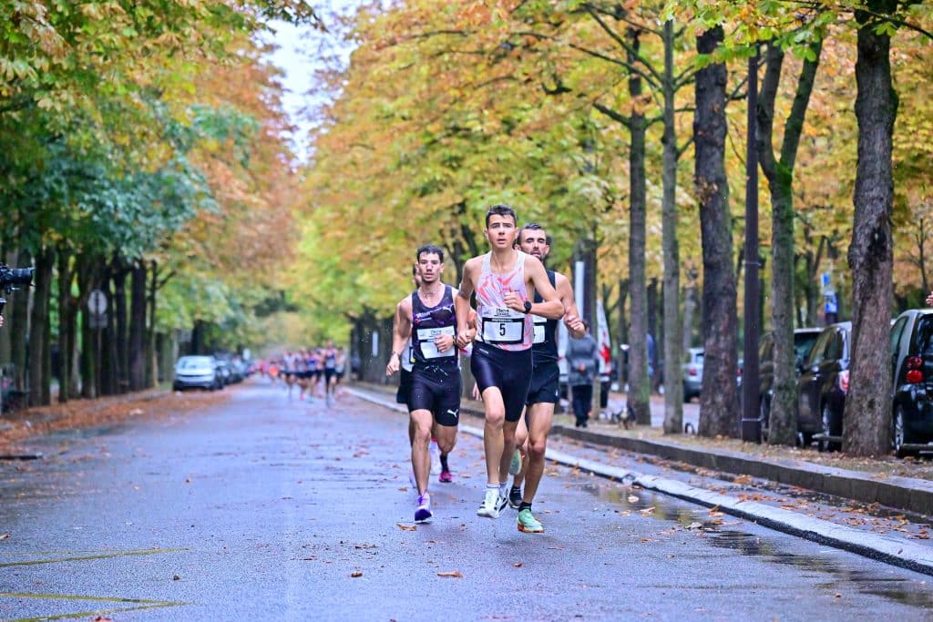 Ce dimanche 31 août, la 10e édition du 10 km du Trocadéro, a rencontré un franc succès avec près de 6 000 coureurs au départ. Récit.