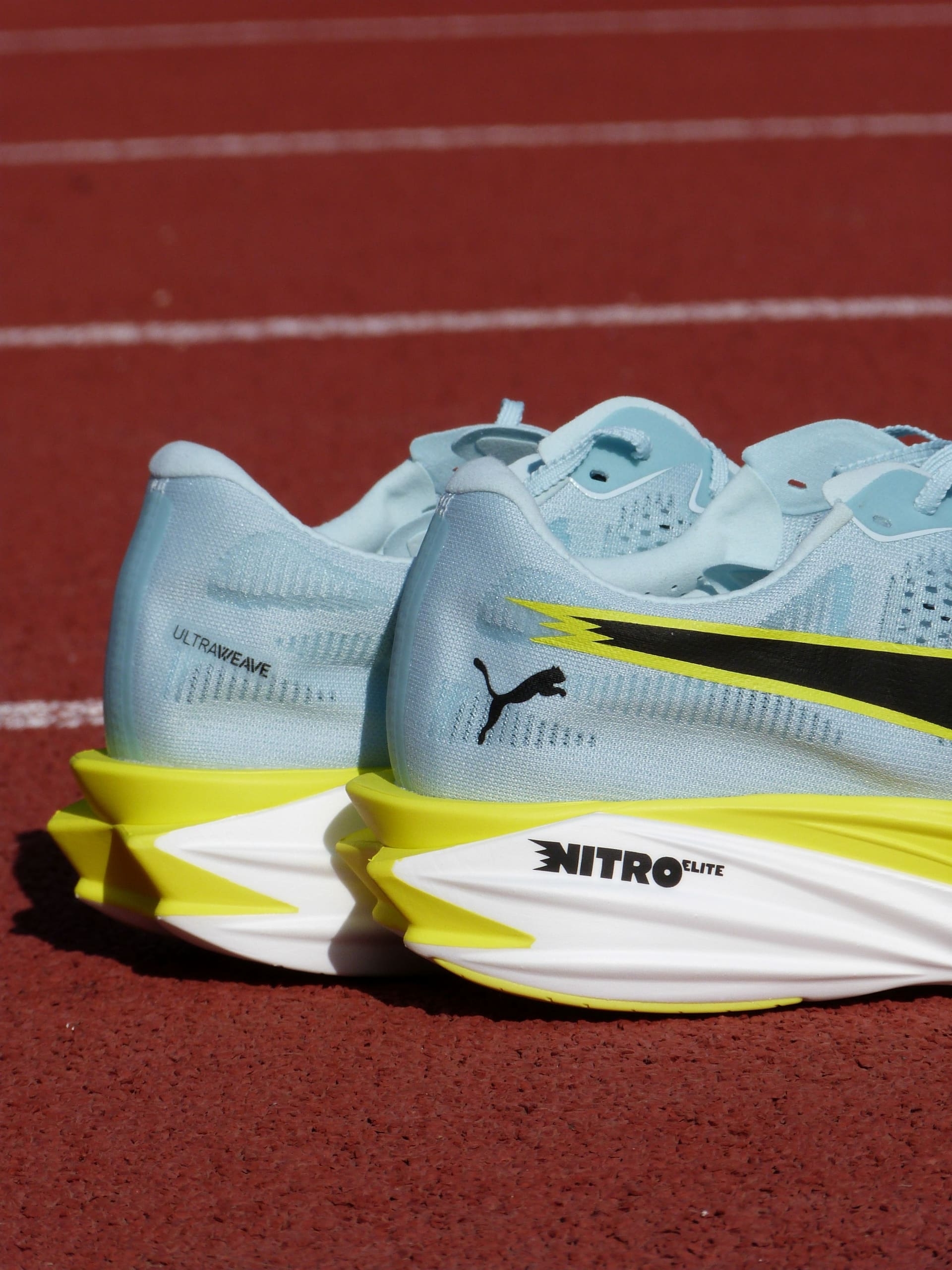 Test complet de la Puma Deviate Nitro Elite 4 après 200 km et un marathon en 2h38 à Londres : performance, stabilité, confort, durabilité et verdict complet.