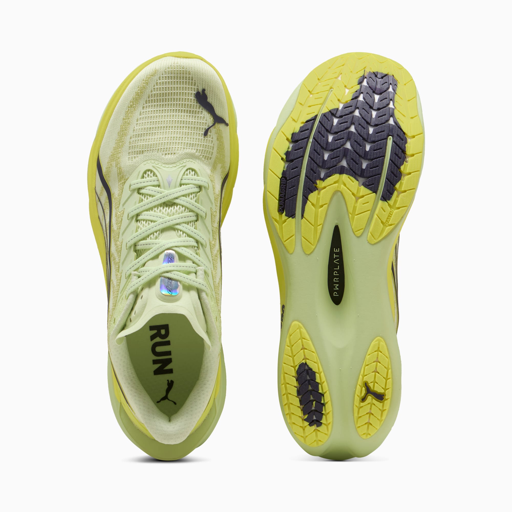 PUMA lance la Deviate Nitro 4 et la Deviate Nitro Elite 4 pour ouvrir la saison 2026. Deux chaussures à plaque carbone, une pour l’entraînement rapide, l’autre pour la compétition du 5 km au marathon, portées par la mousse NITRO™ et l’ADN performance de la marque allemande.