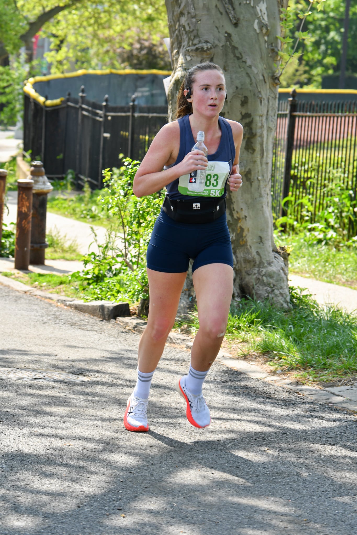 Découvrez Run the Bronx, la course communautaire historique du Bronx : 5 km, 10 km et marche, portée par la passion de son organisateur, Robert Whalen.